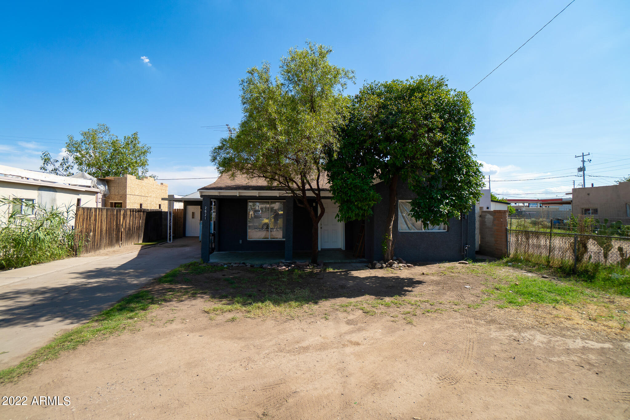2621 W MELVIN Street