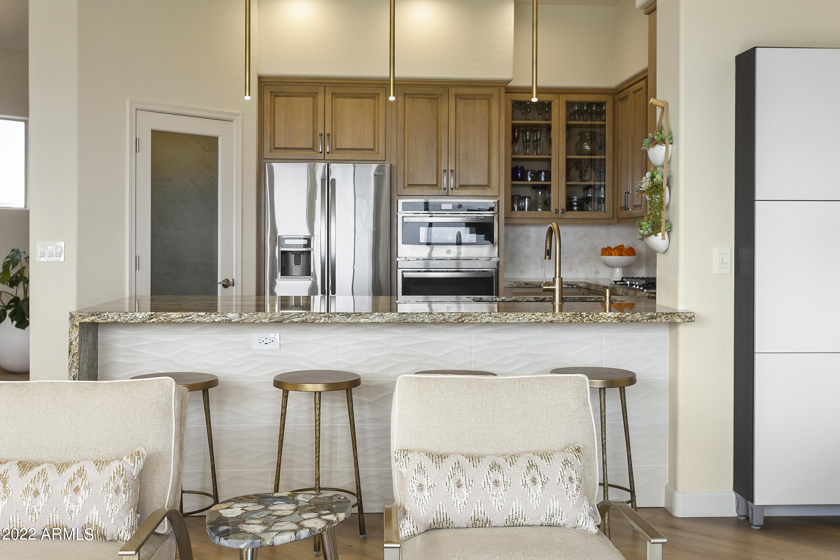 14850 E GRANDVIEW Drive # 220