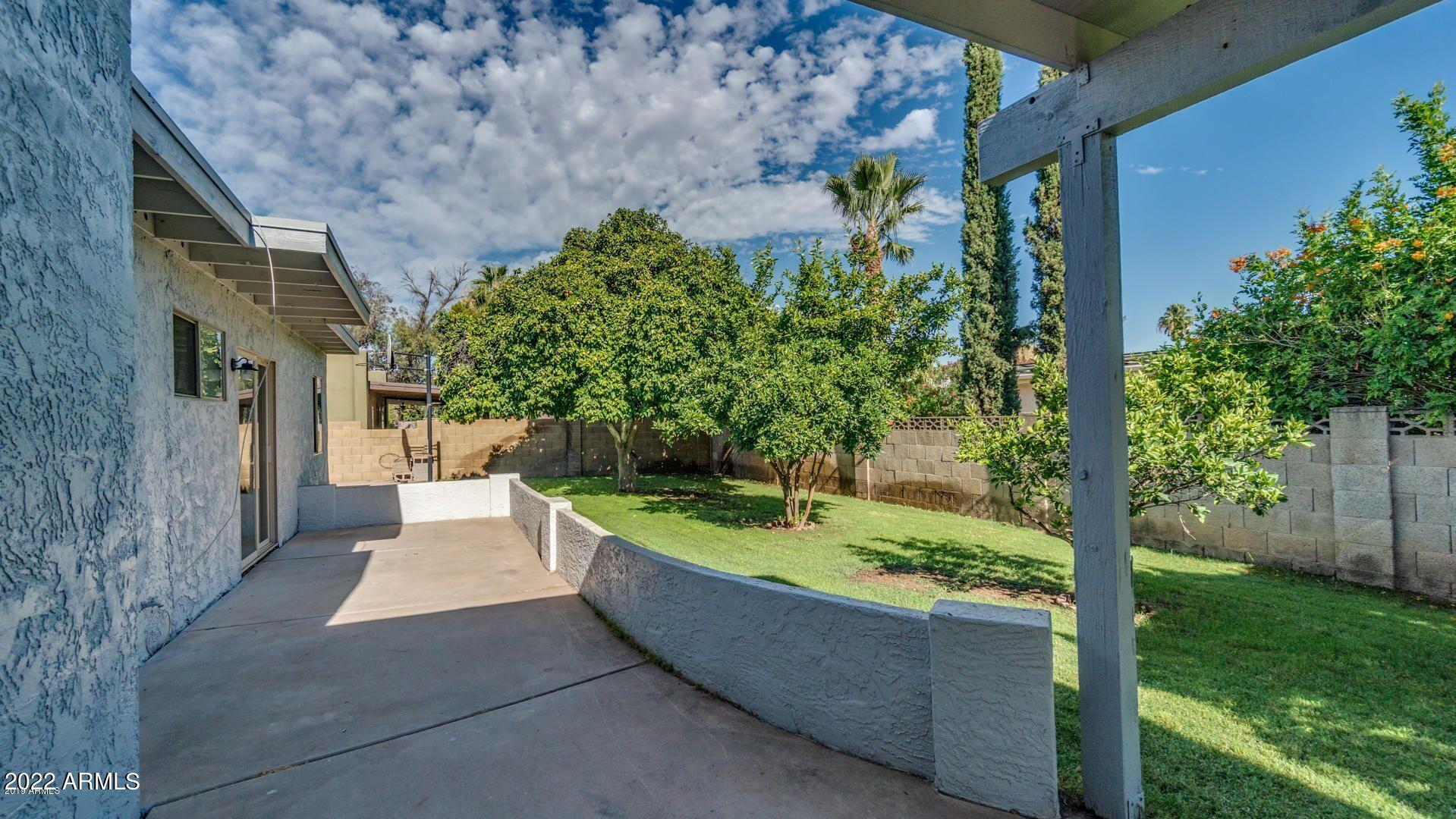 6711 E THUNDERBIRD Road