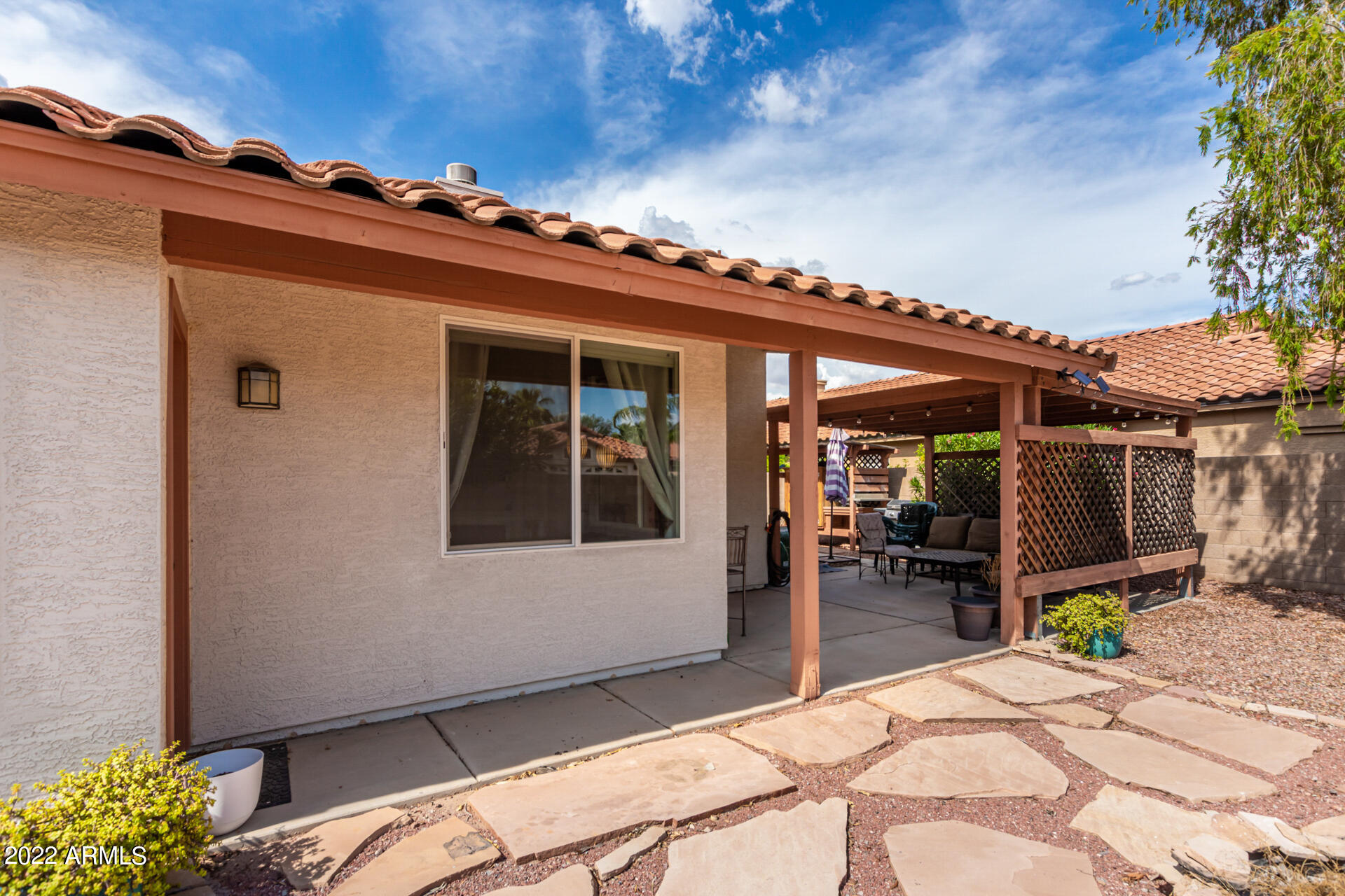 7540 W KERRY Lane