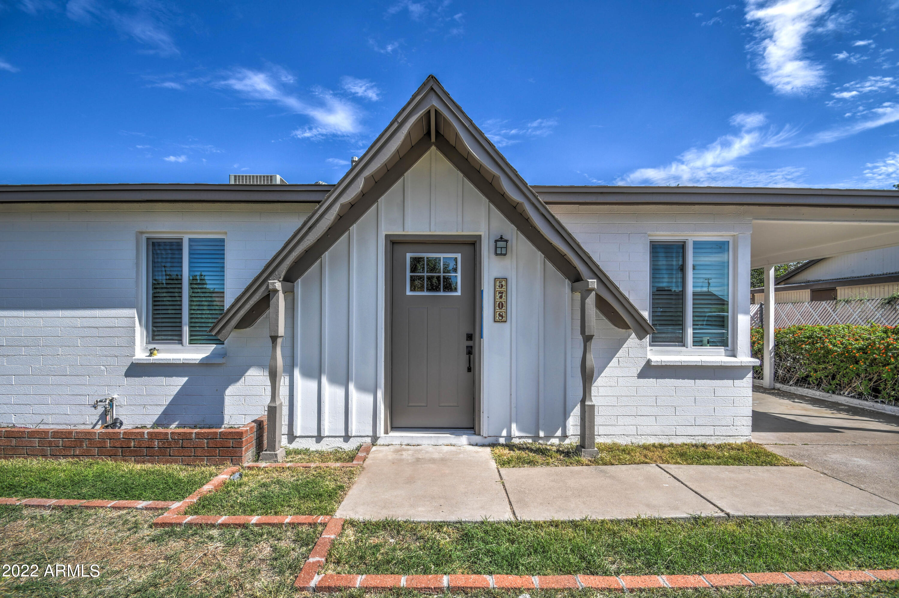 5708 W CHEERY LYNN Road