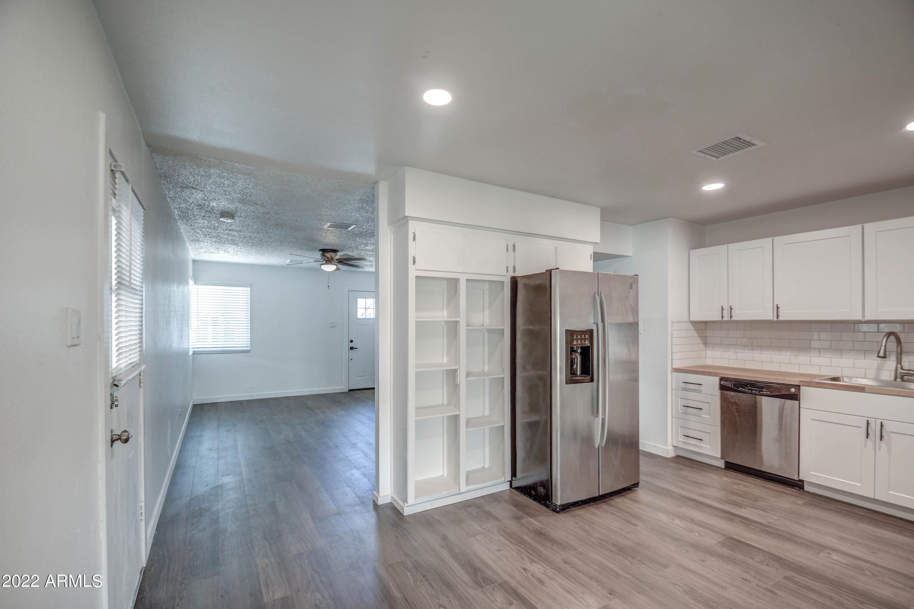 5708 W CHEERY LYNN Road