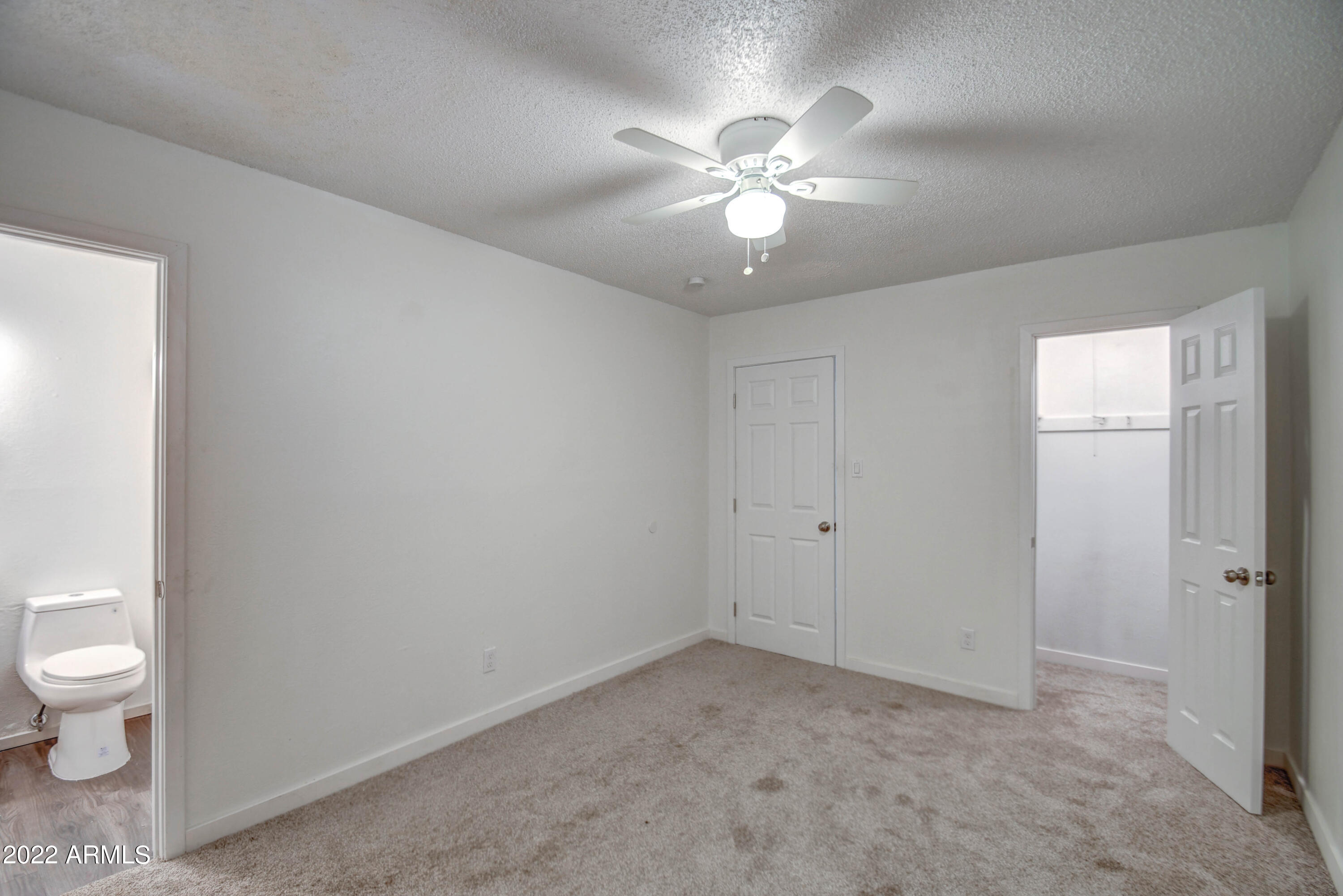 5708 W CHEERY LYNN Road