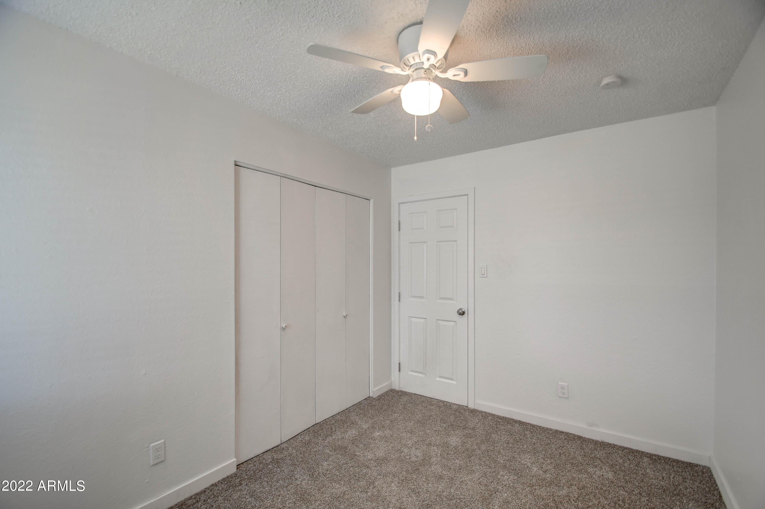 5708 W CHEERY LYNN Road