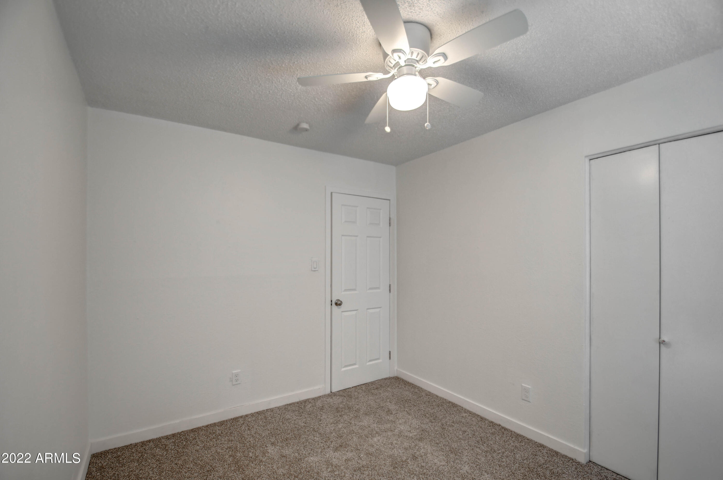5708 W CHEERY LYNN Road