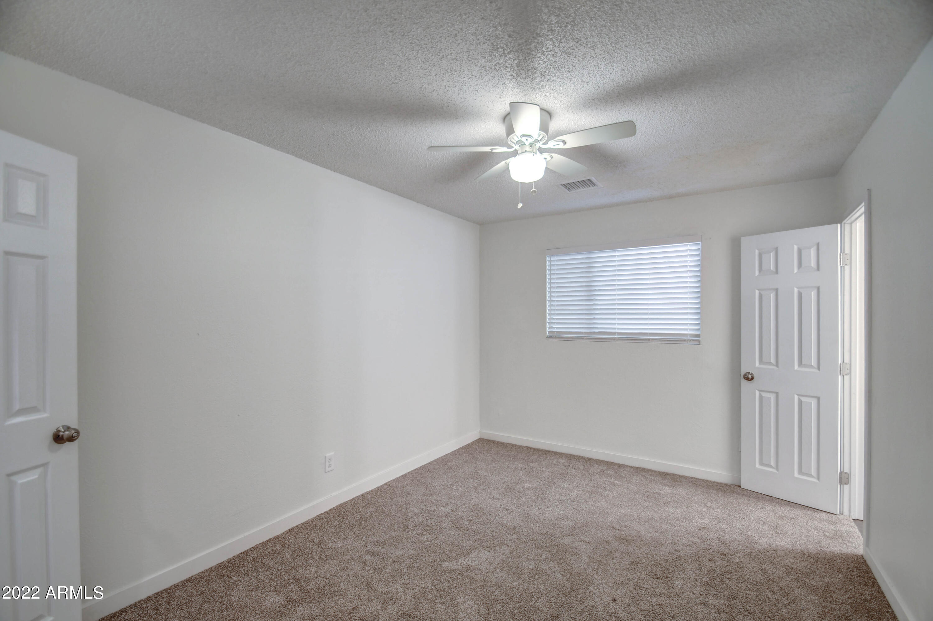 5708 W CHEERY LYNN Road