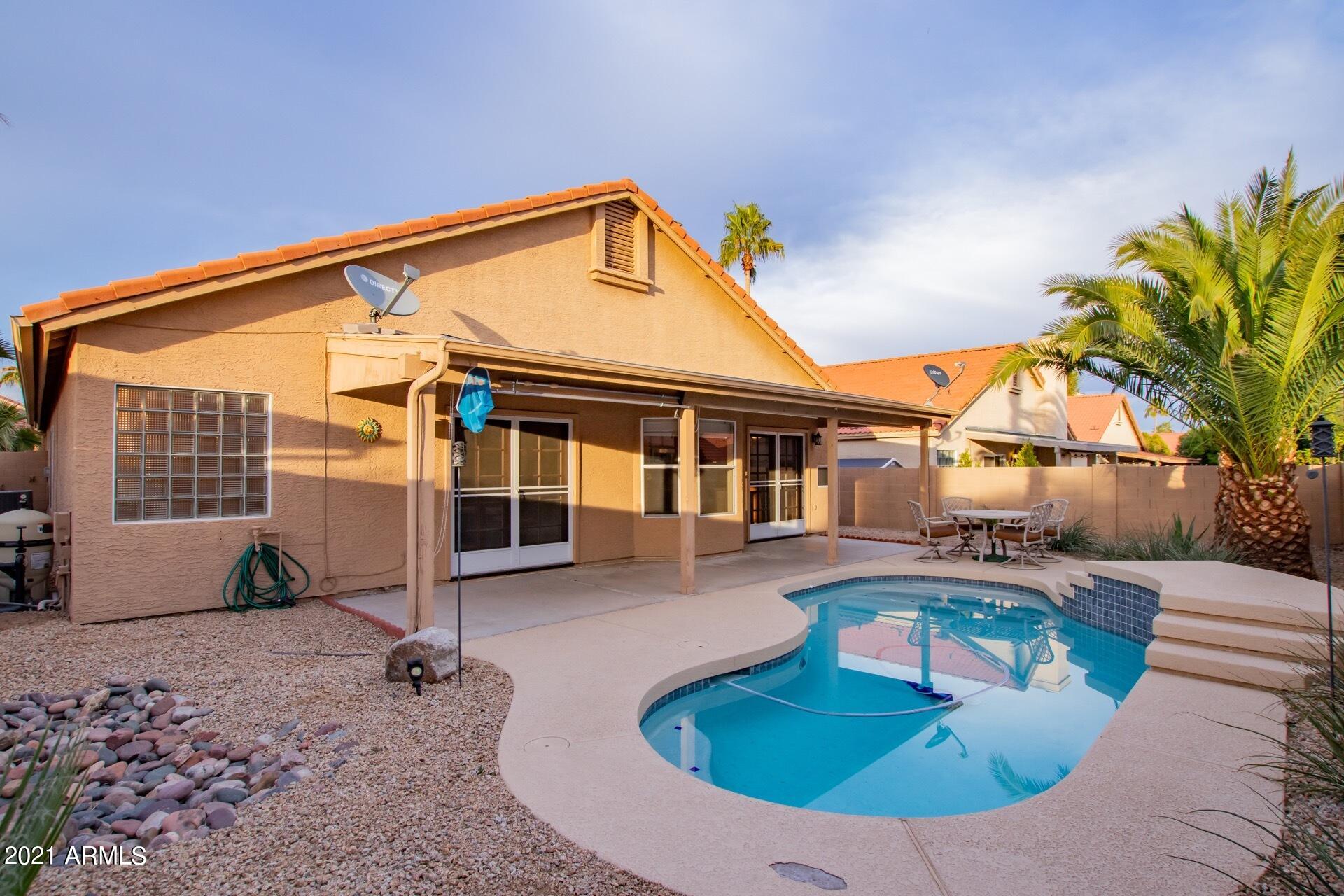3233 E HIDDENVIEW Drive