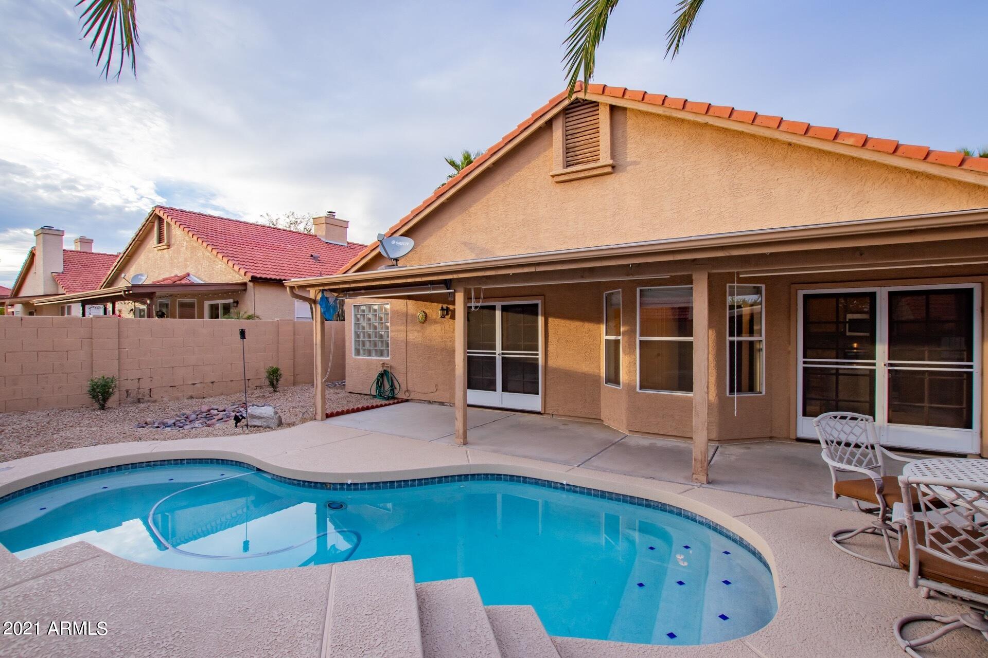 3233 E HIDDENVIEW Drive