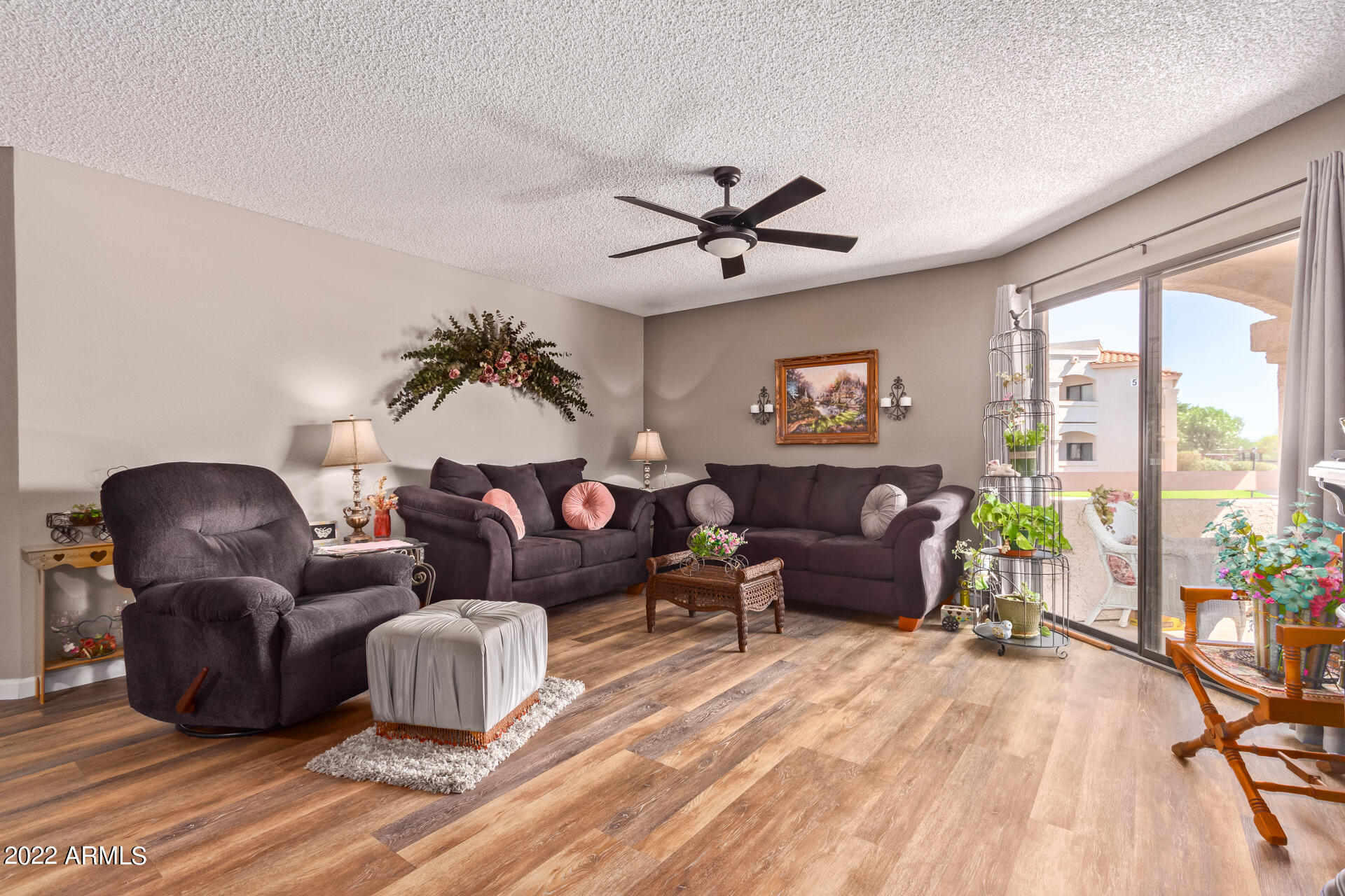 9151 W GREENWAY Road # 111
