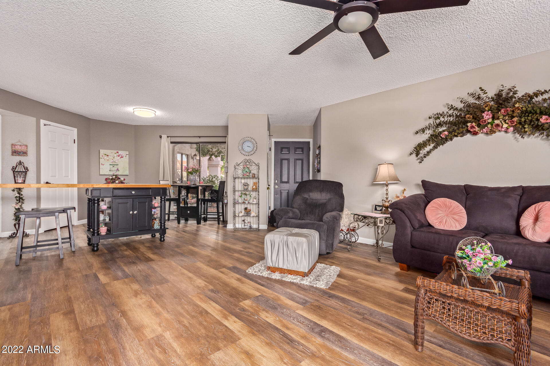 9151 W GREENWAY Road # 111
