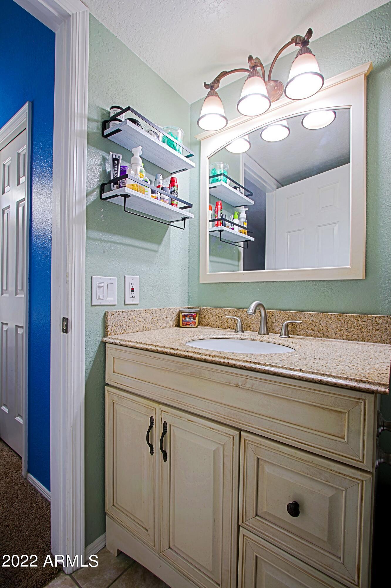 13225 N 26TH Drive