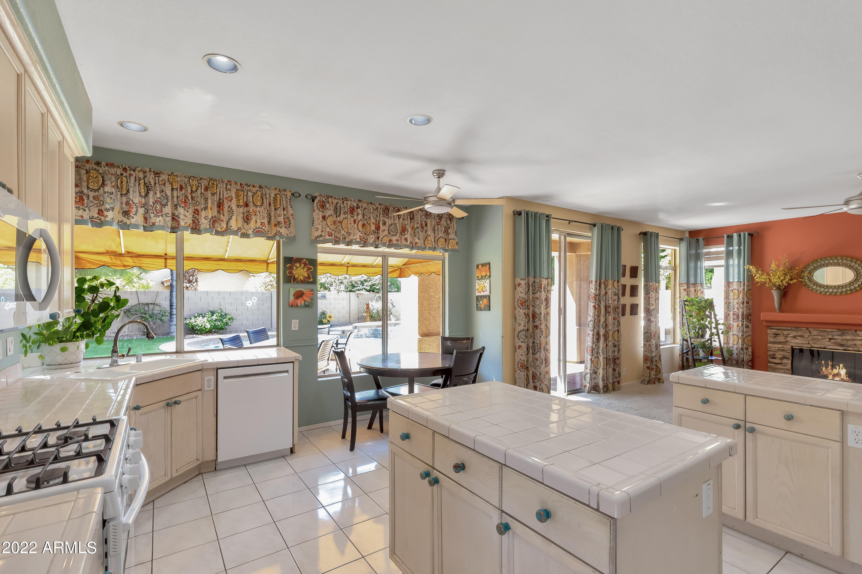 5959 W MORNING DOVE Drive