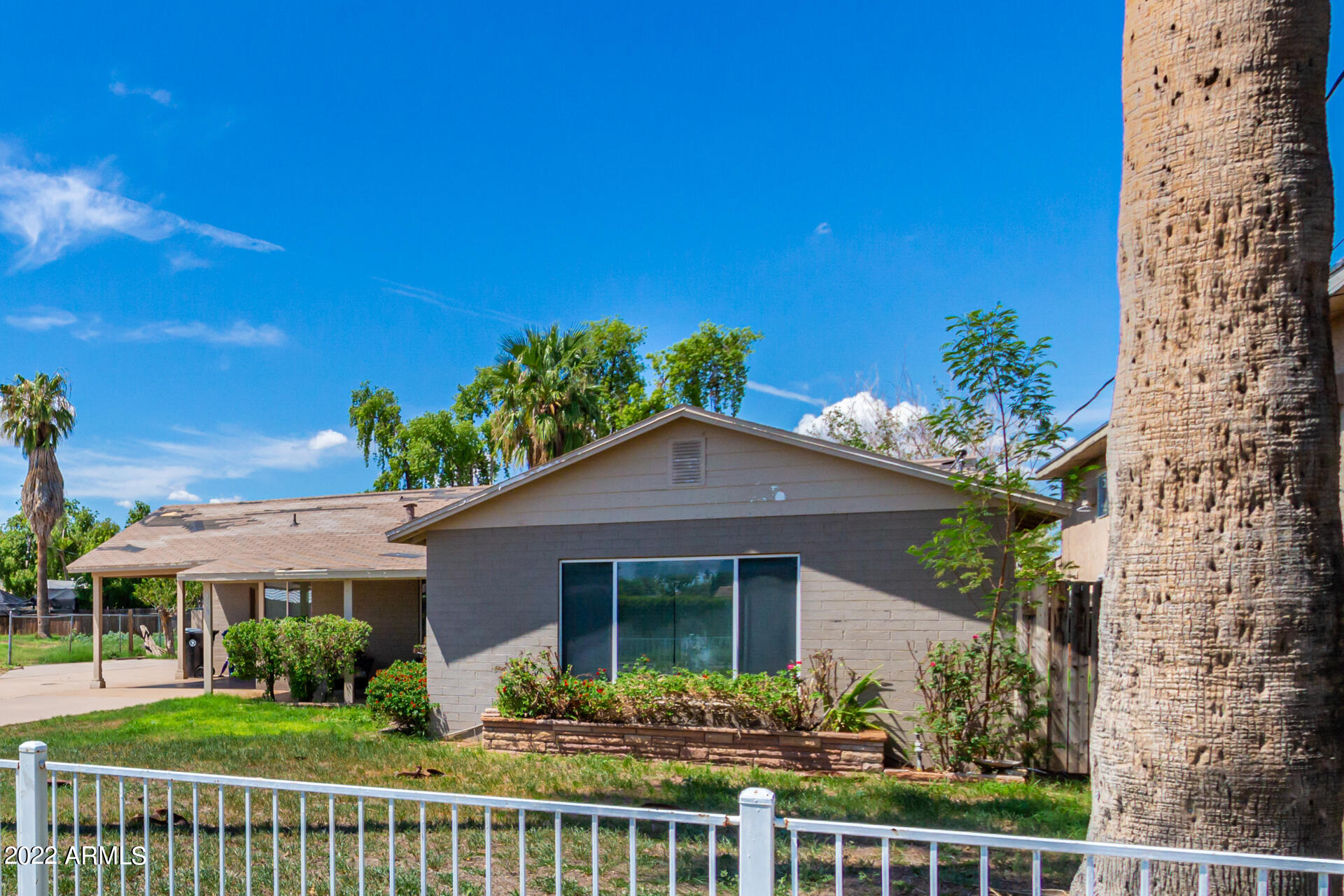 258 S LAZONA Drive