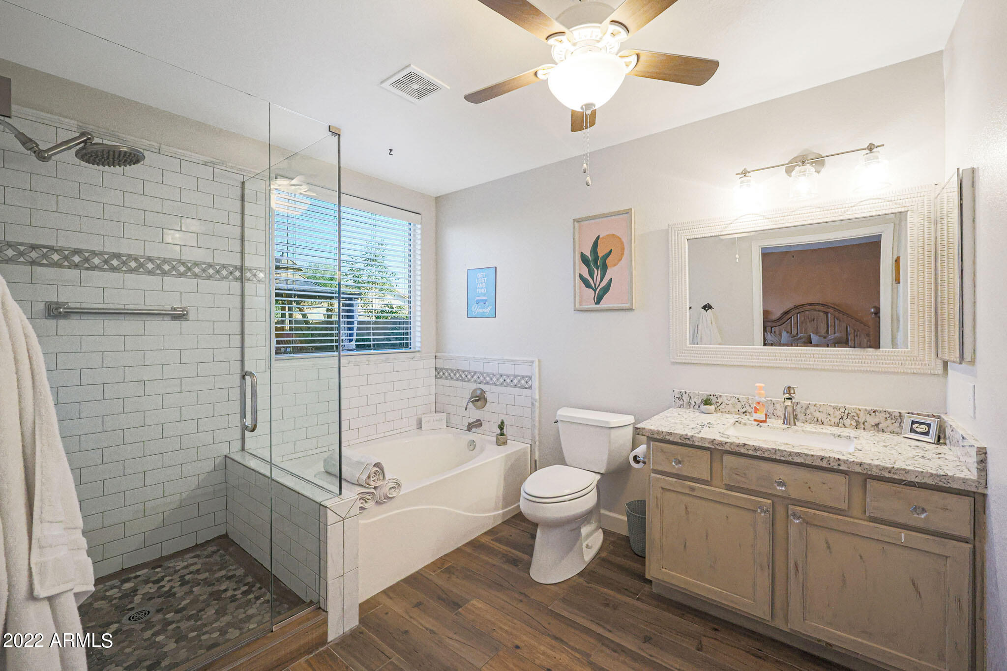 6819 W BRONCO Trail