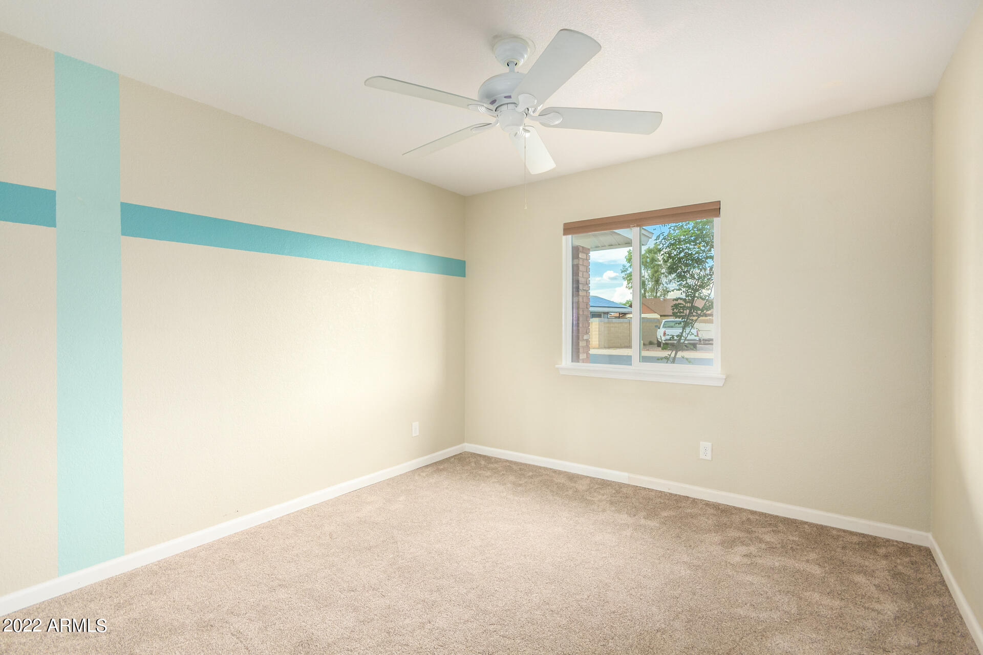 237 E DESERT Lane