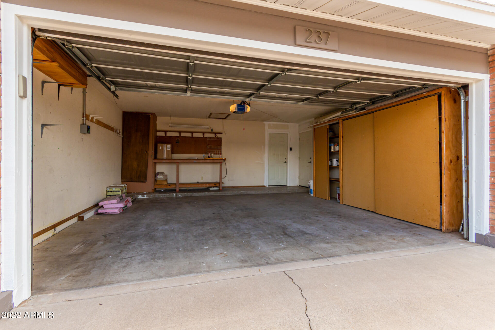 237 E DESERT Lane