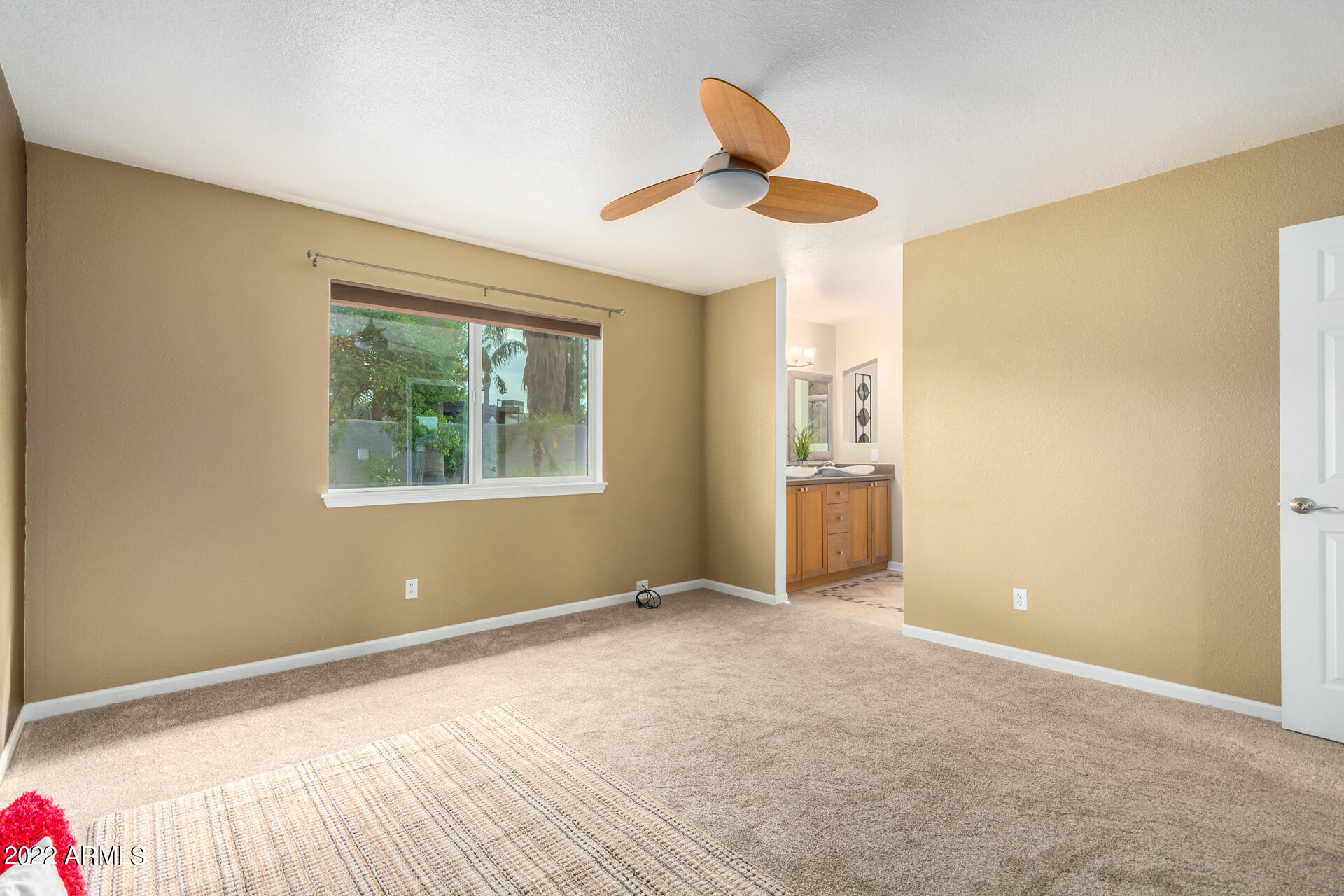 237 E DESERT Lane