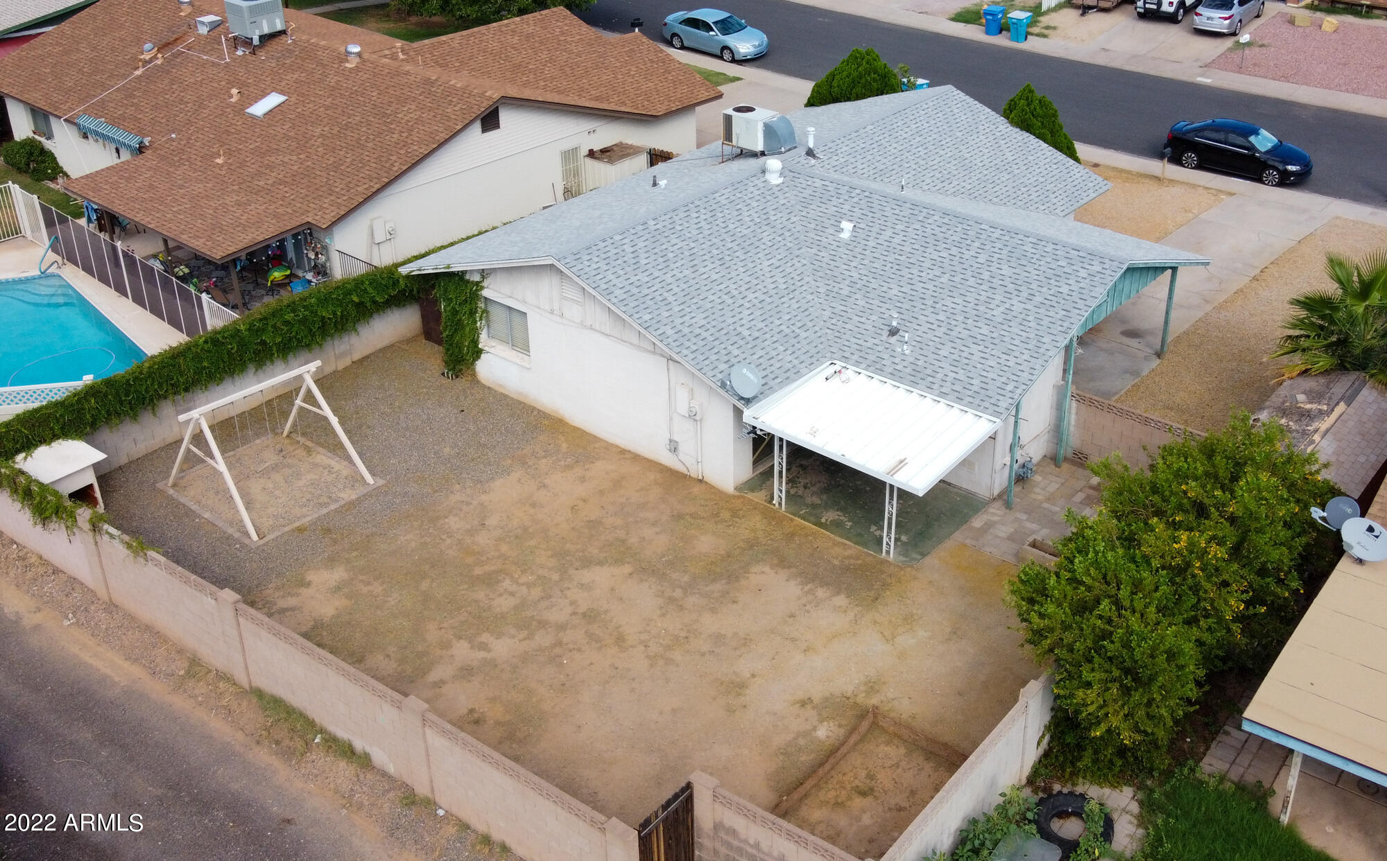 3745 W SIERRA Street