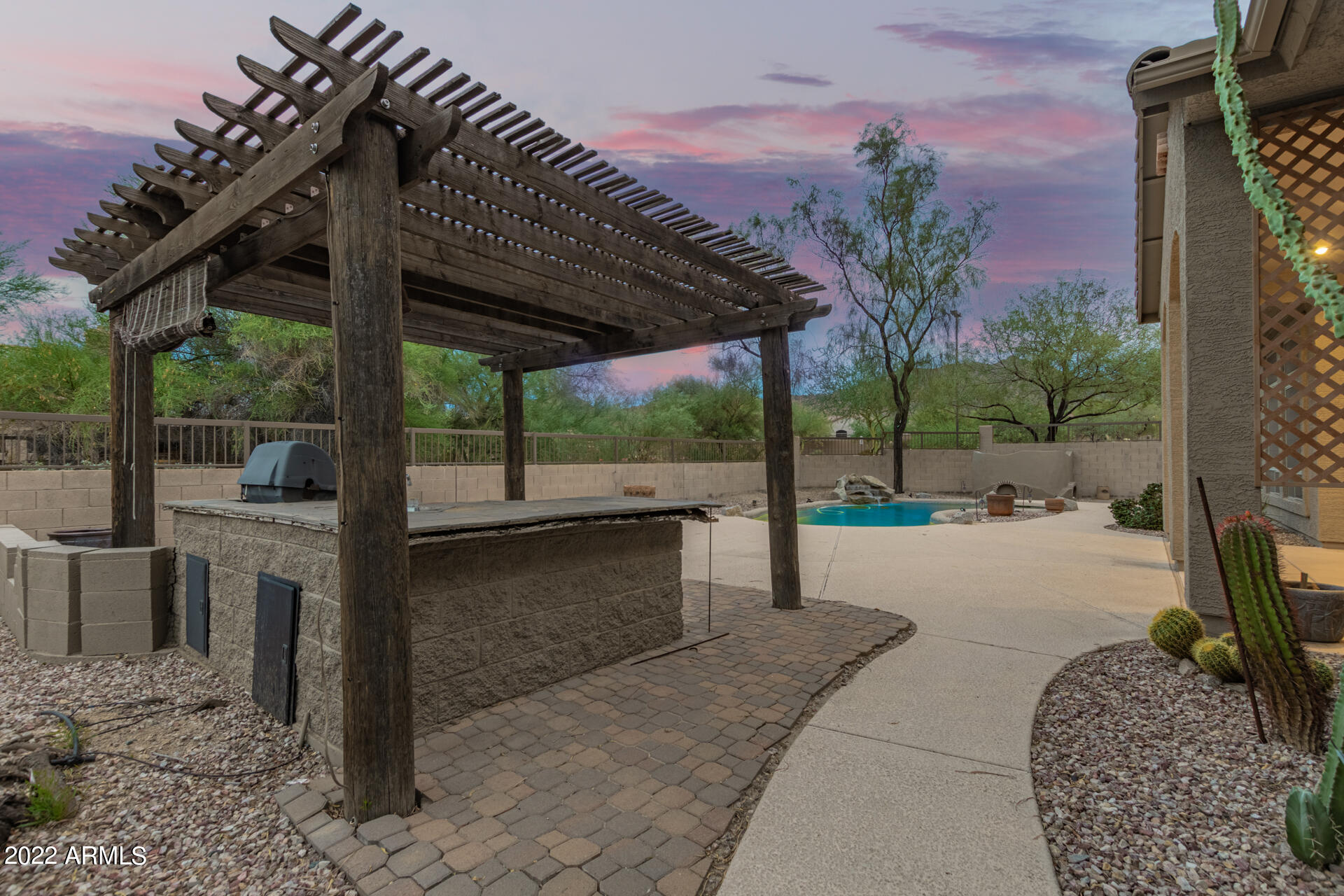 7664 E TORREY POINT Circle