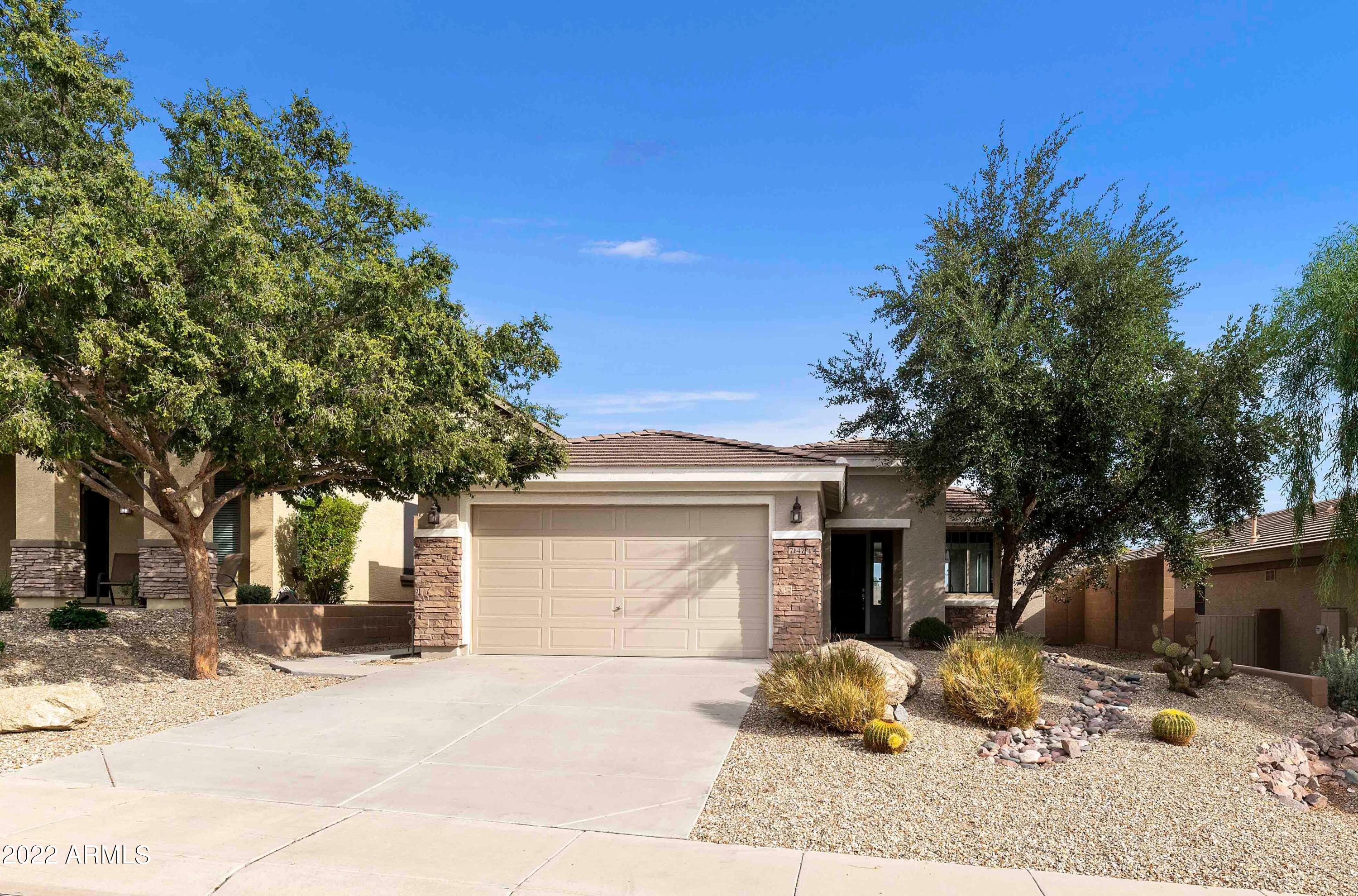 7147 W DESERT MIRAGE Drive