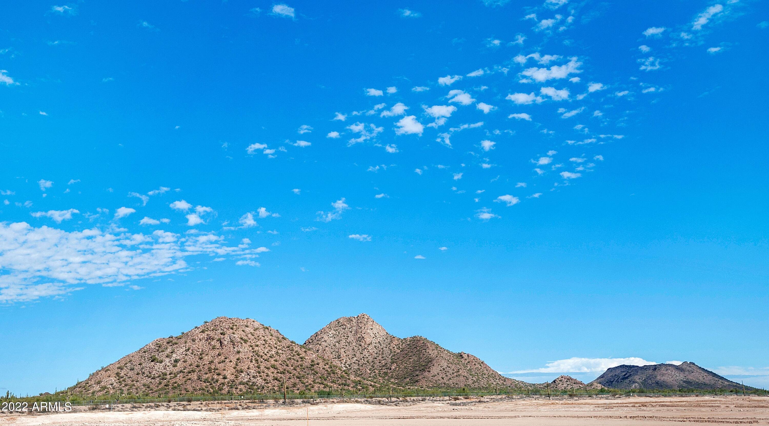 7147 W DESERT MIRAGE Drive