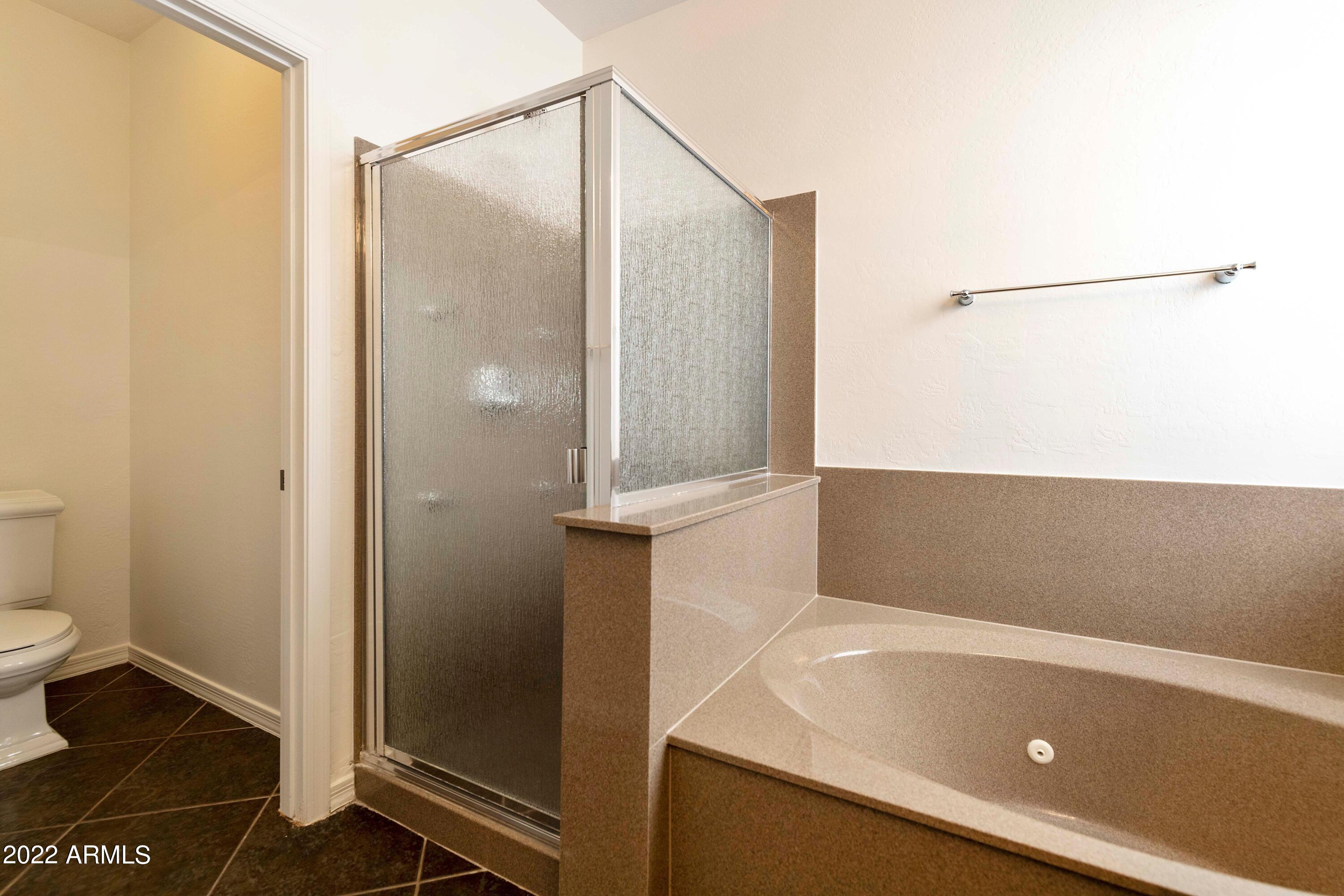 7147 W DESERT MIRAGE Drive