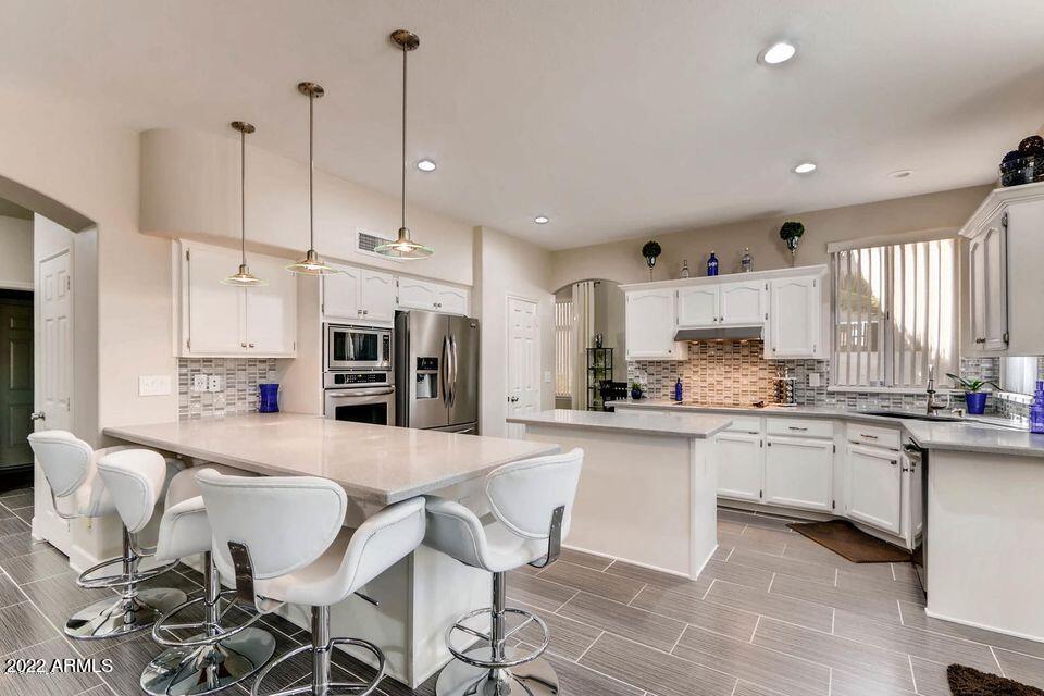 16026 S 13TH Place