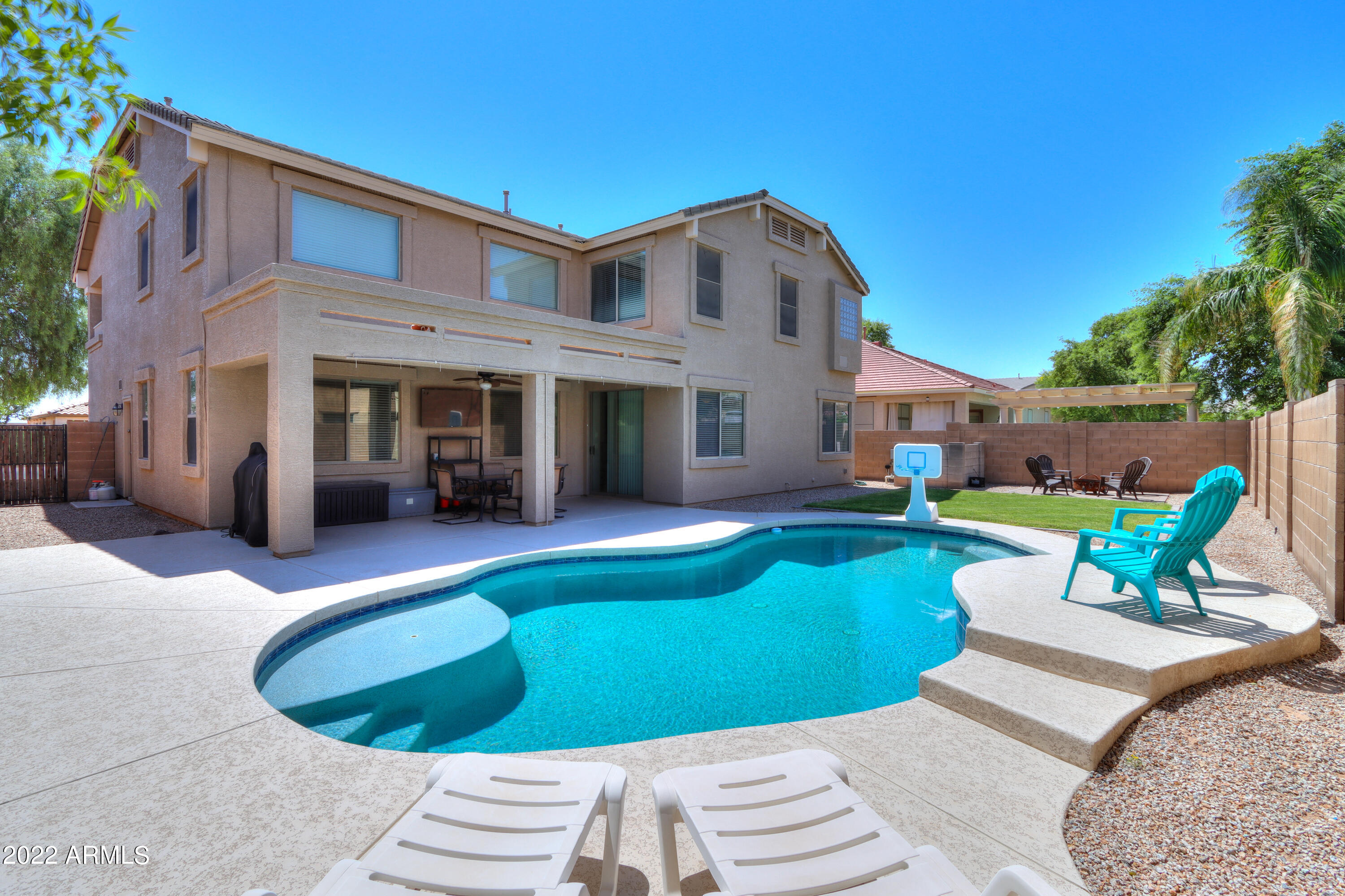 1316 E JUDI Drive