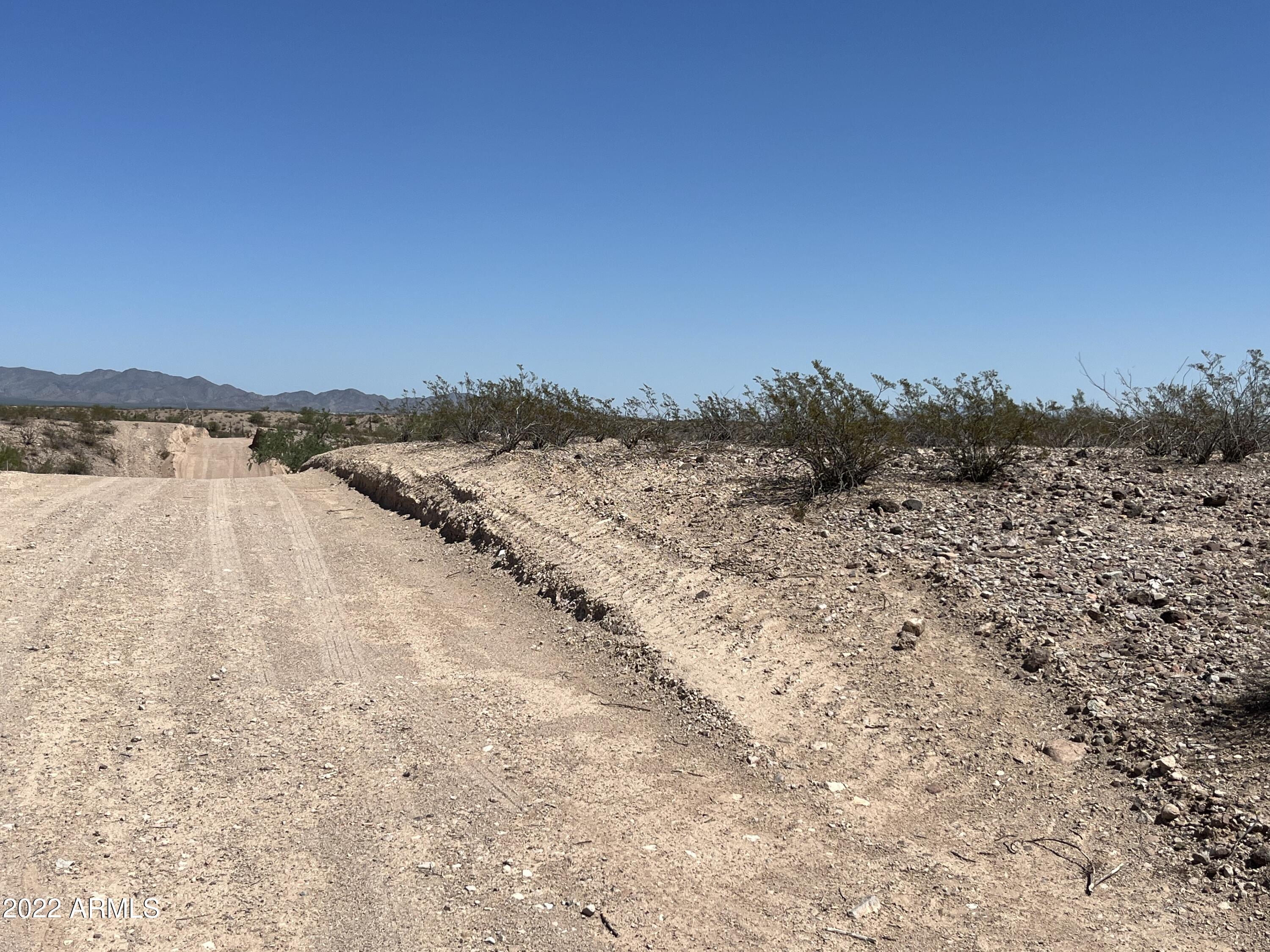 333XX W GLENROSA AVE, LOT 3 --
