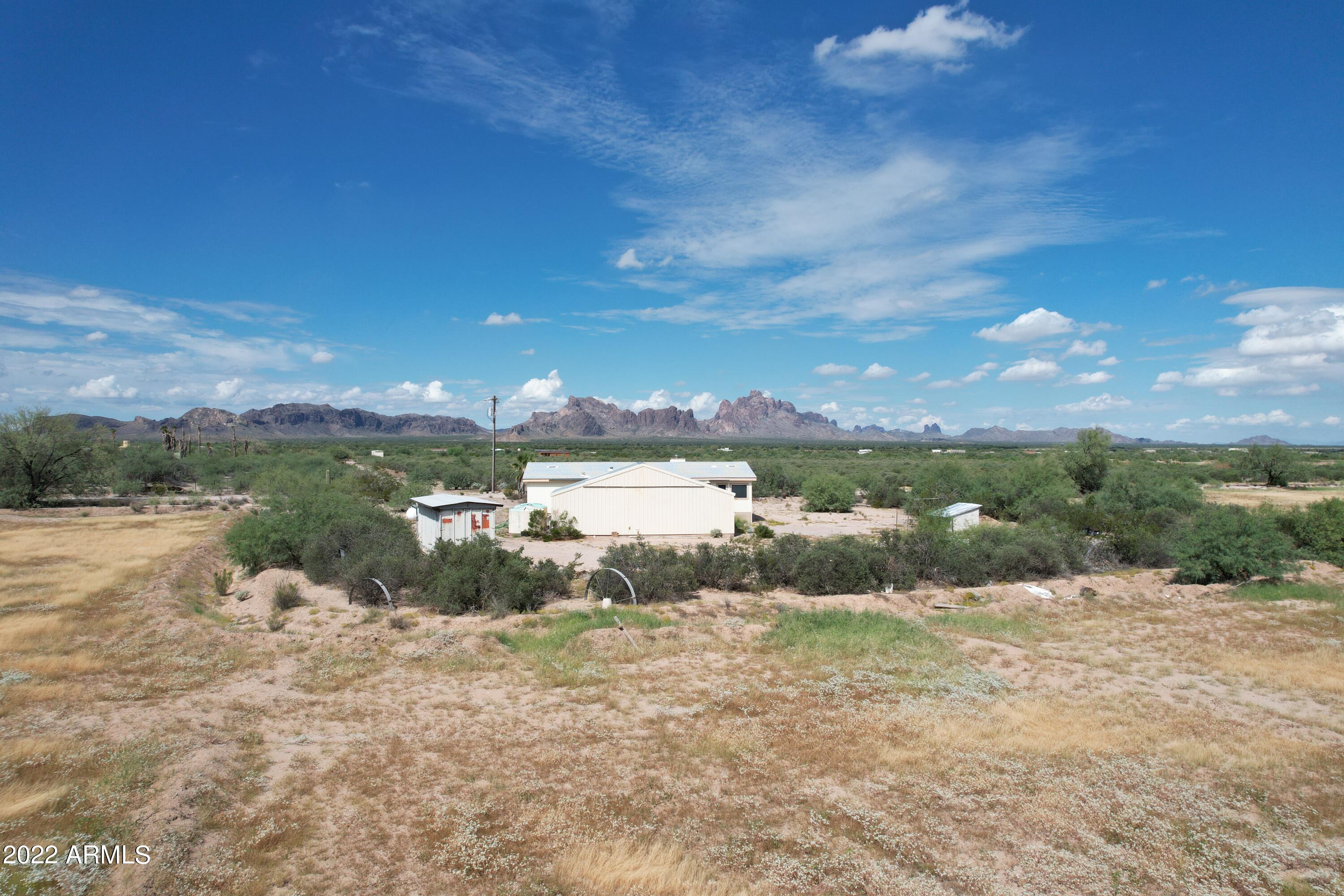 54114 W EAGLETAIL Road