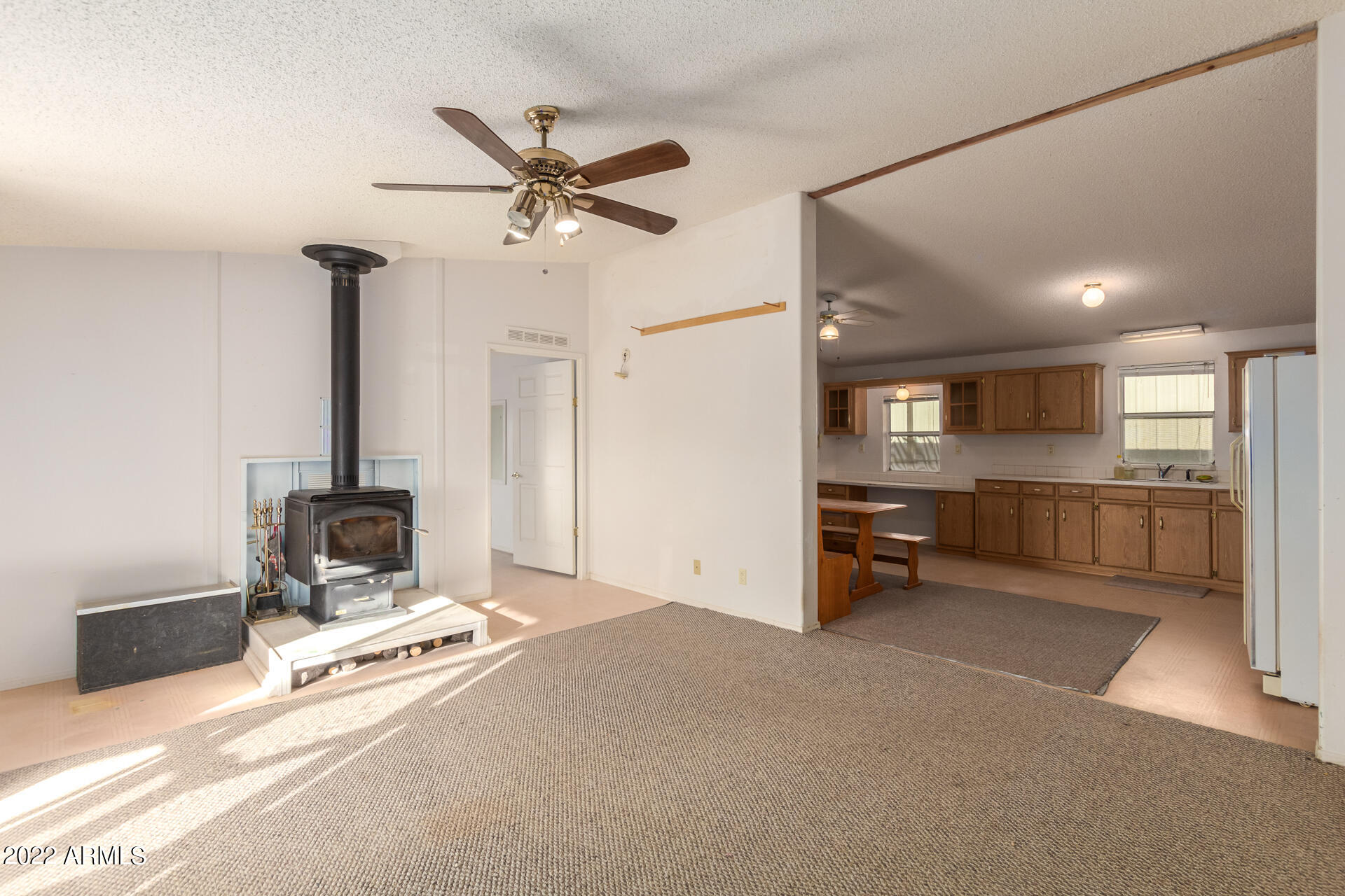 54114 W EAGLETAIL Road