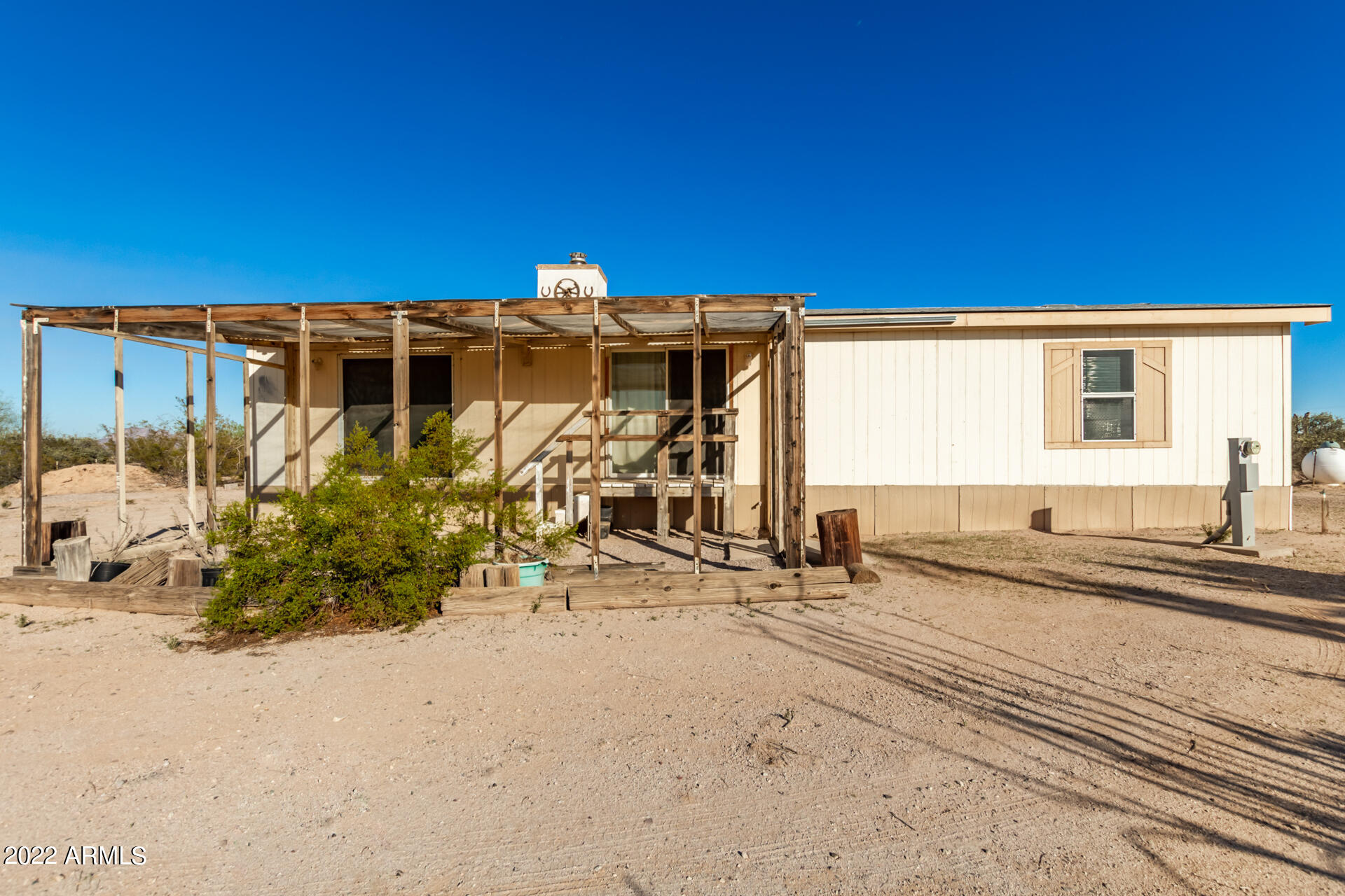 54114 W EAGLETAIL Road