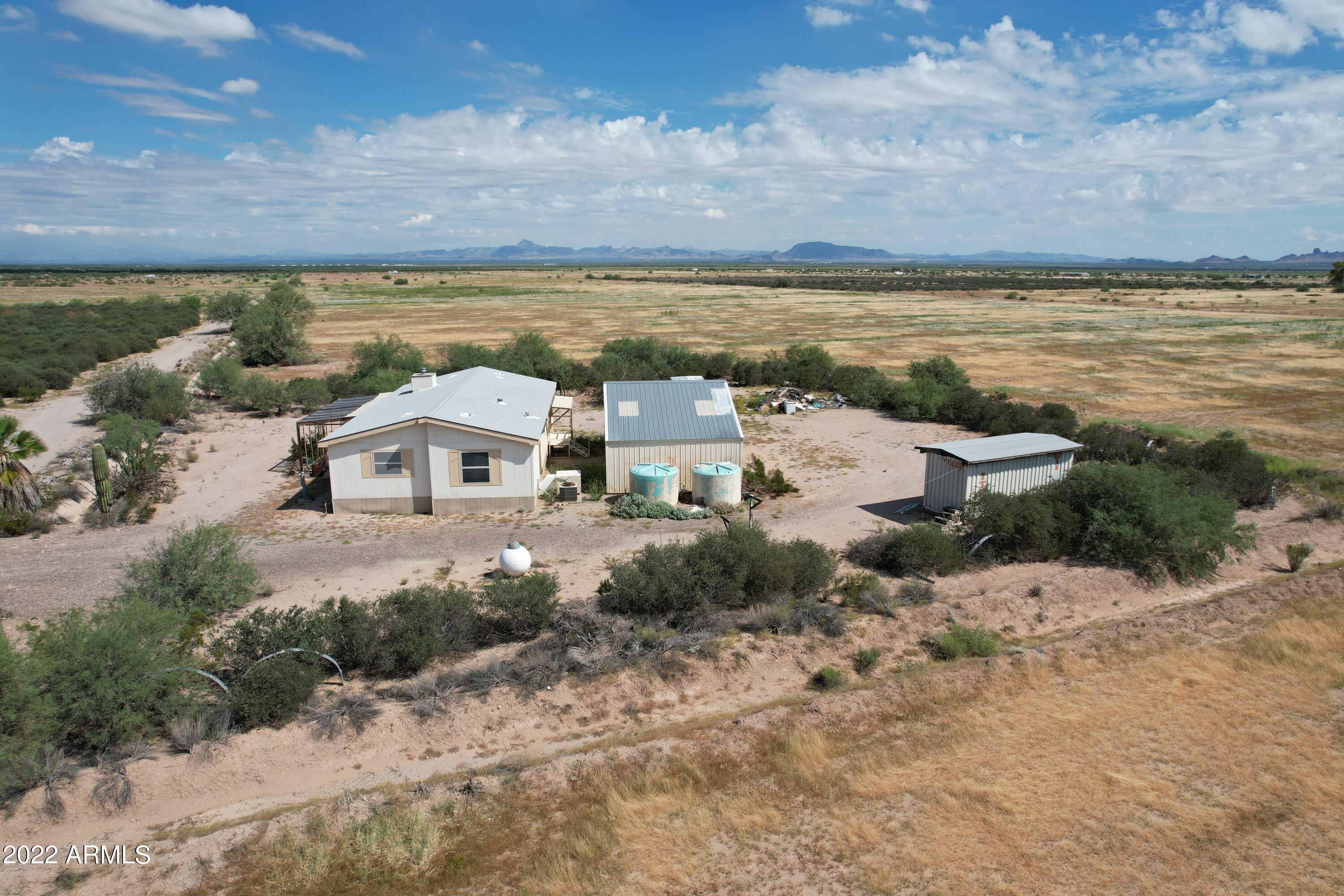 54114 W EAGLETAIL Road
