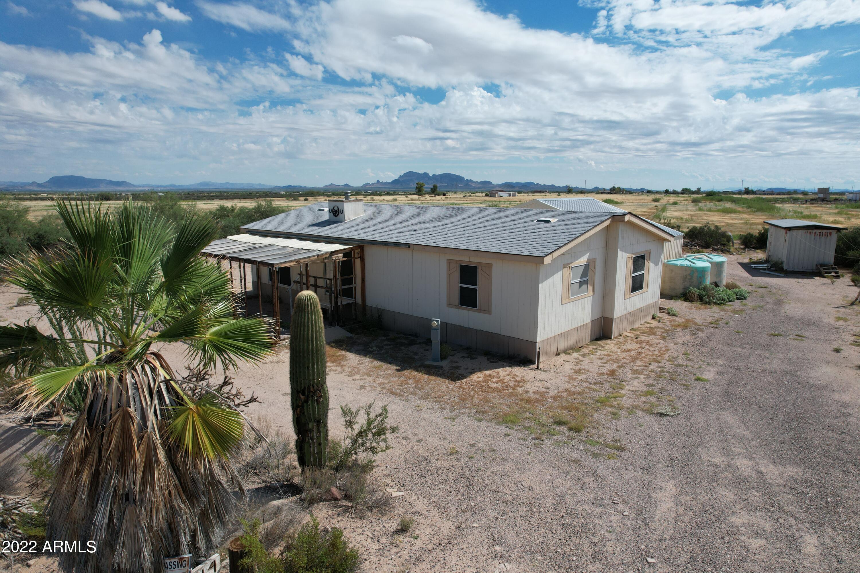 54114 W EAGLETAIL Road