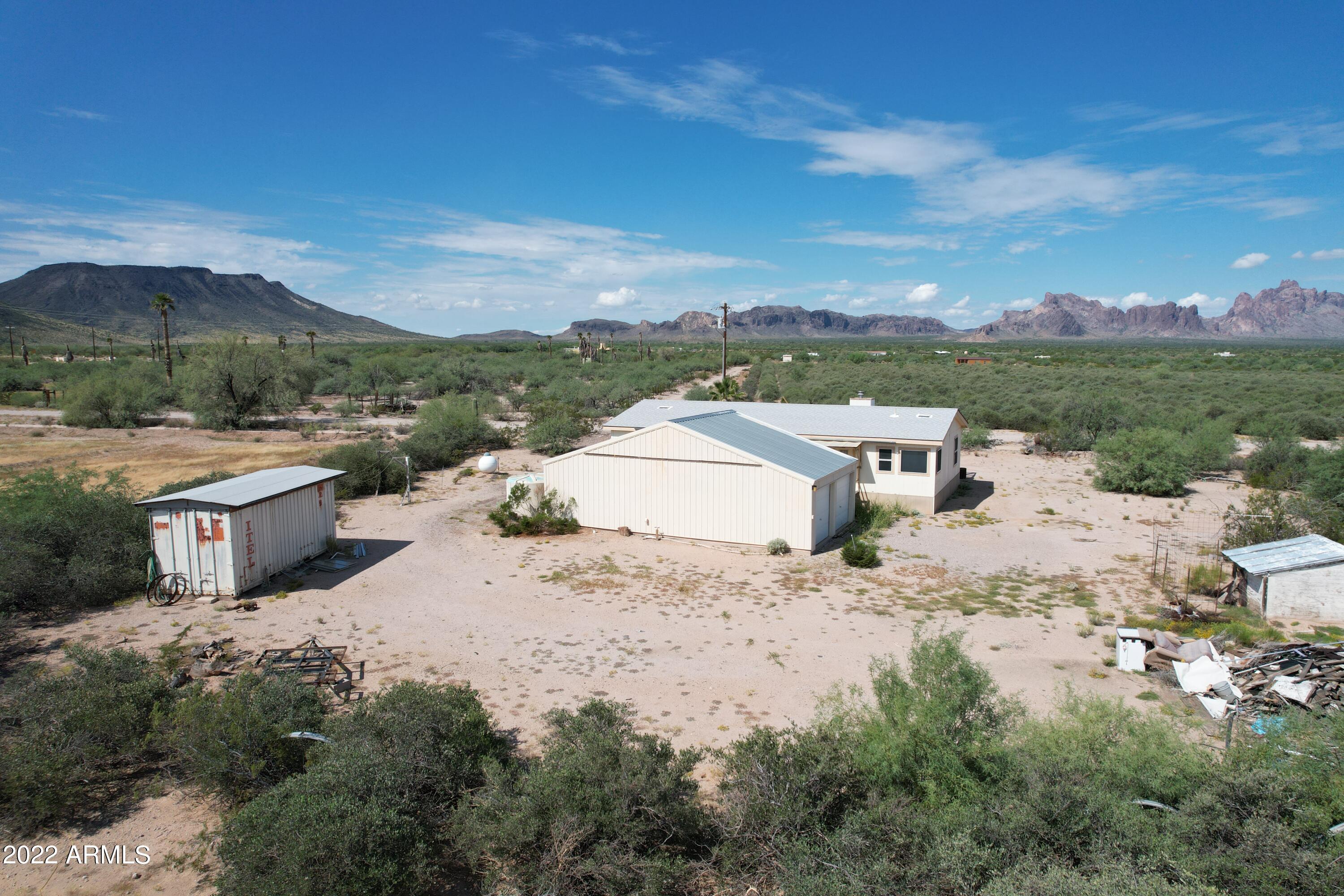 54114 W EAGLETAIL Road