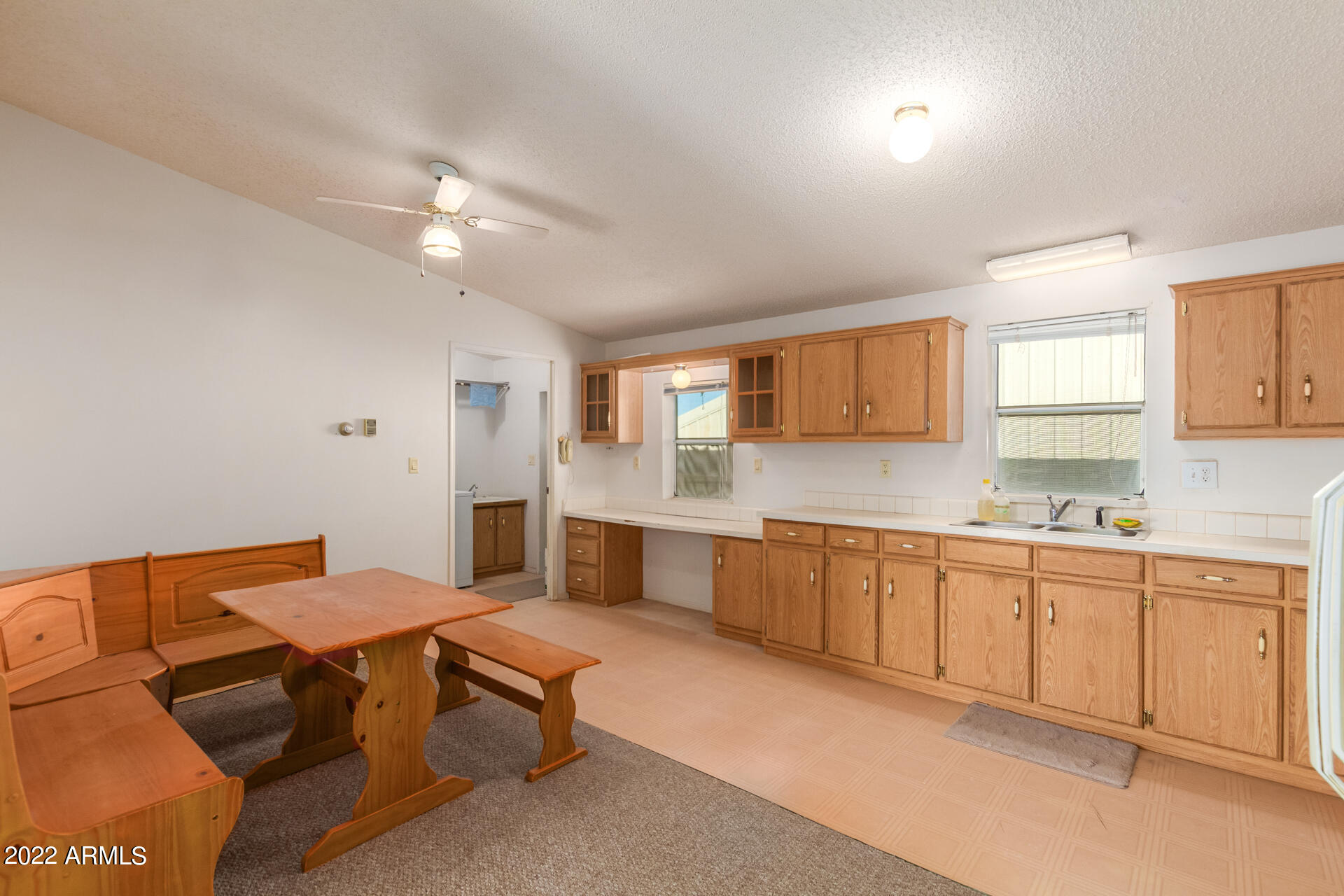 54114 W EAGLETAIL Road