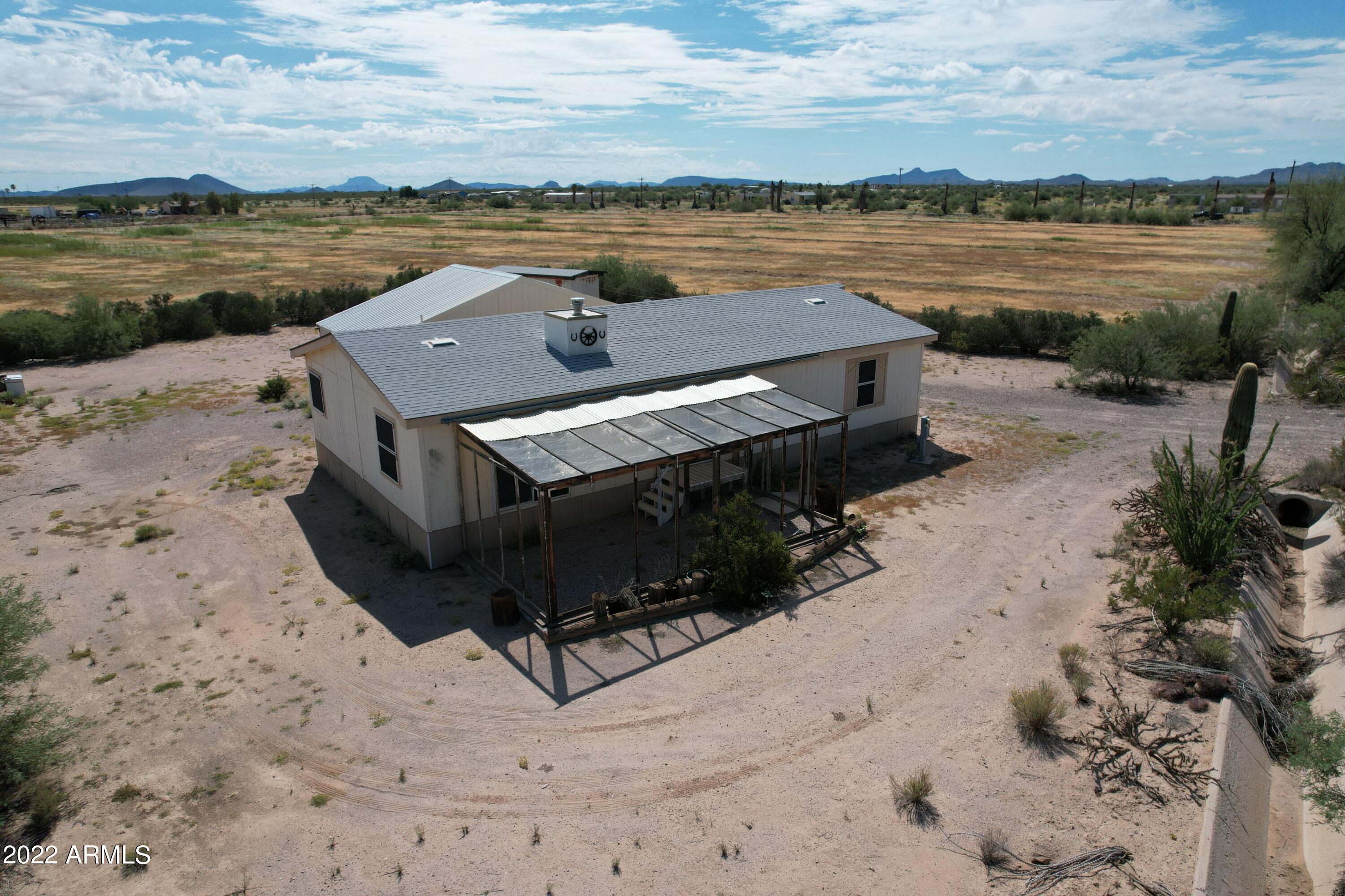 54114 W EAGLETAIL Road
