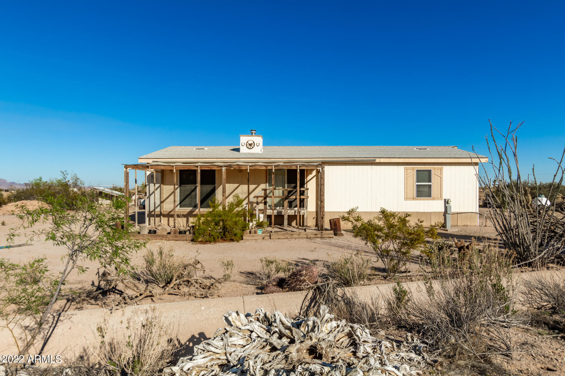54114 W EAGLETAIL Road