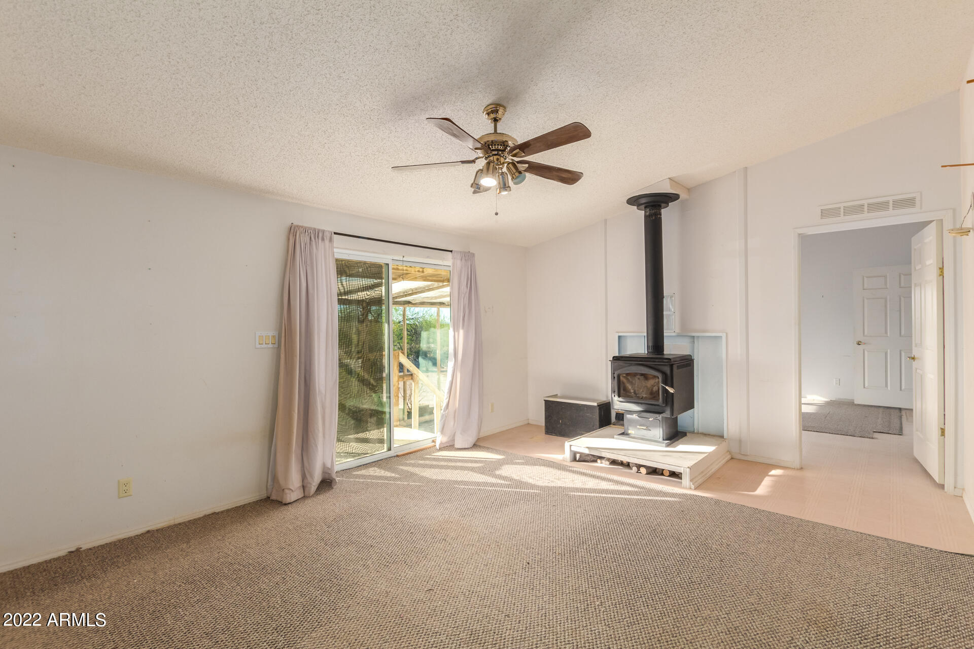 54114 W EAGLETAIL Road