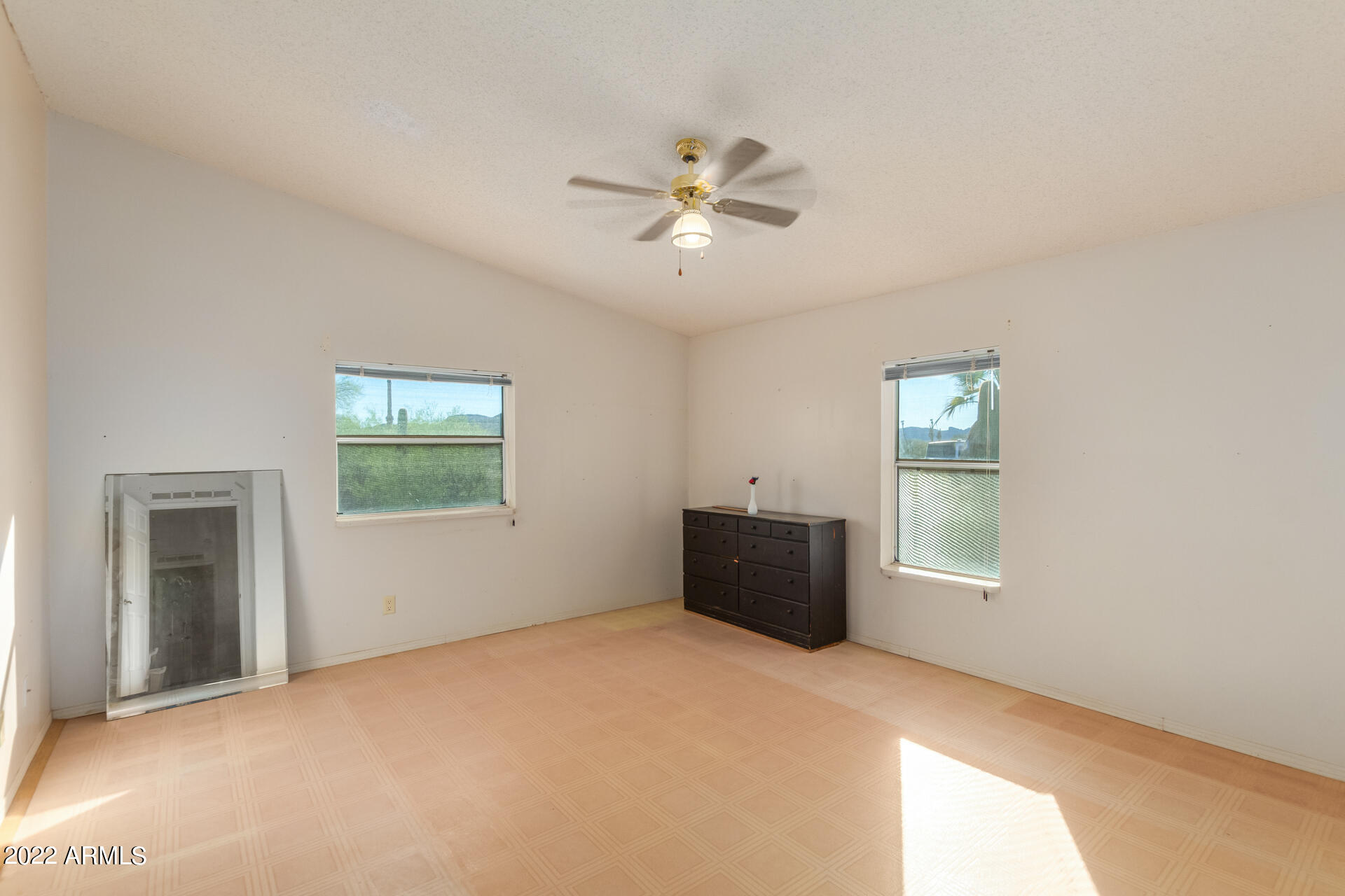 54114 W EAGLETAIL Road