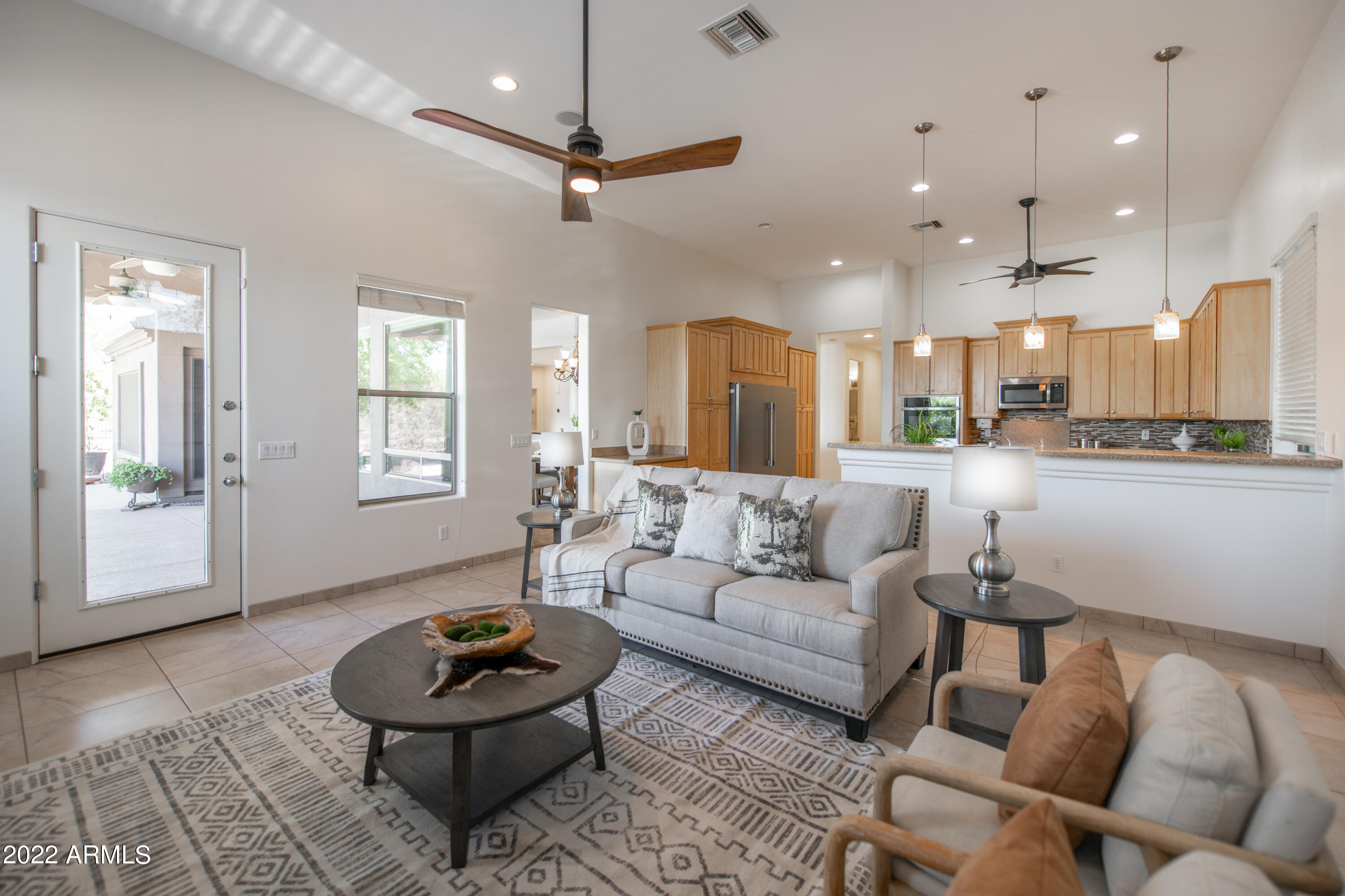1412 E CHICKASAW Court