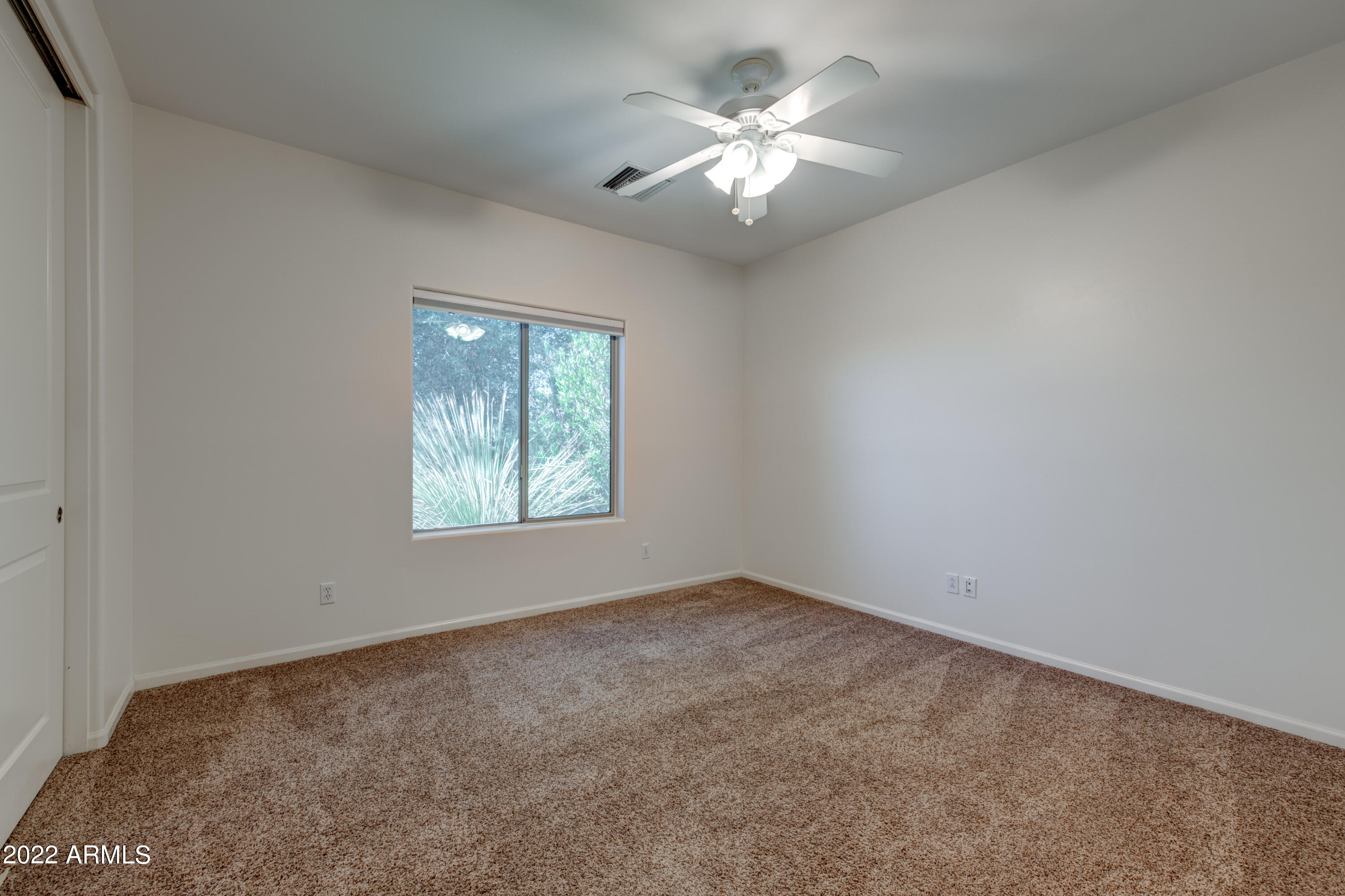1412 E CHICKASAW Court