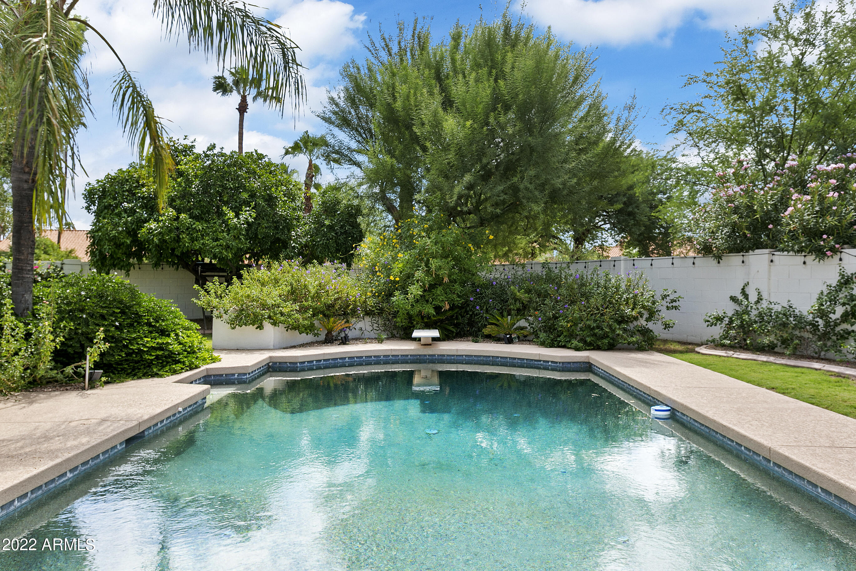 10157 E SAN SALVADOR Drive