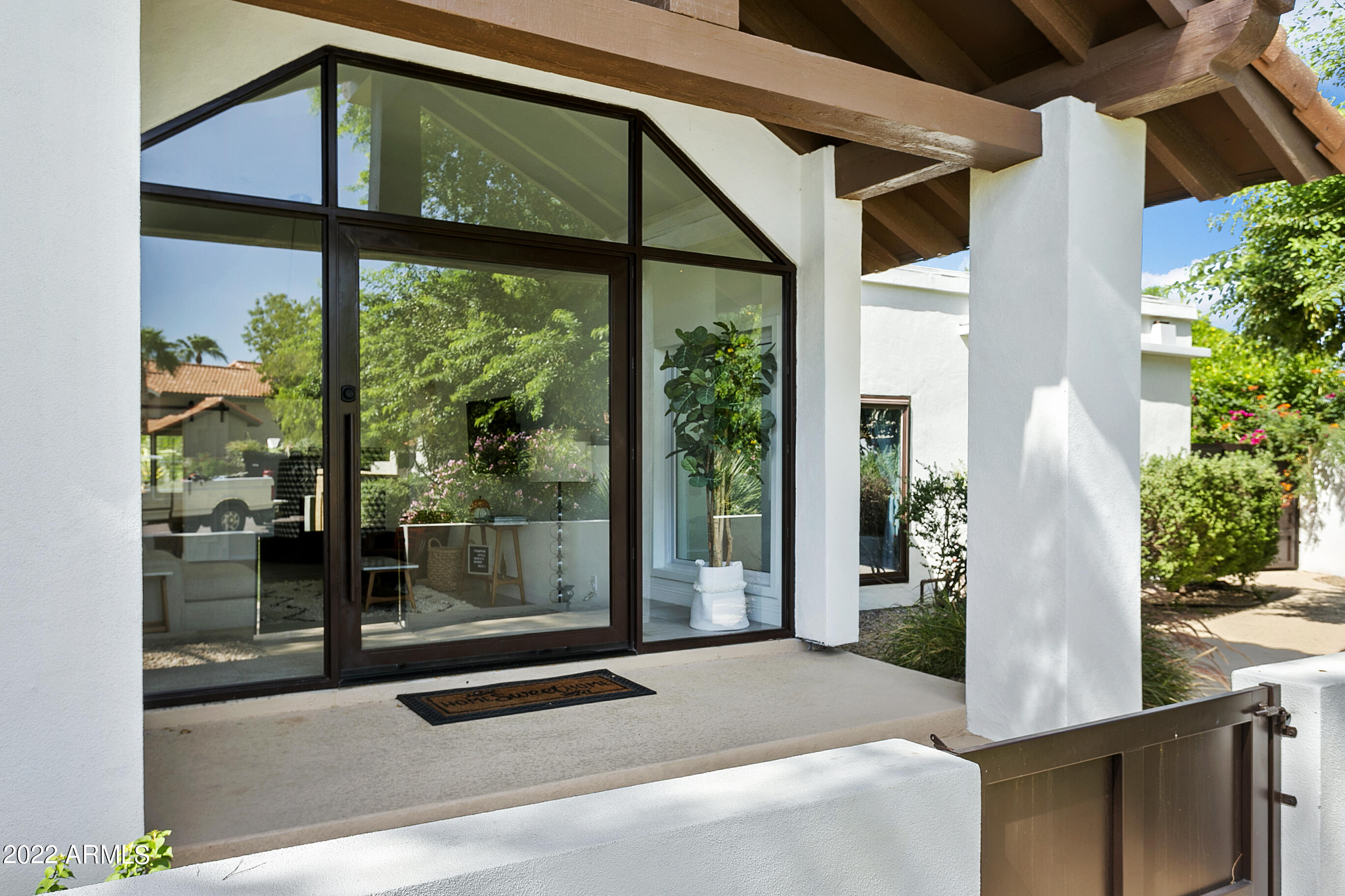 10157 E SAN SALVADOR Drive