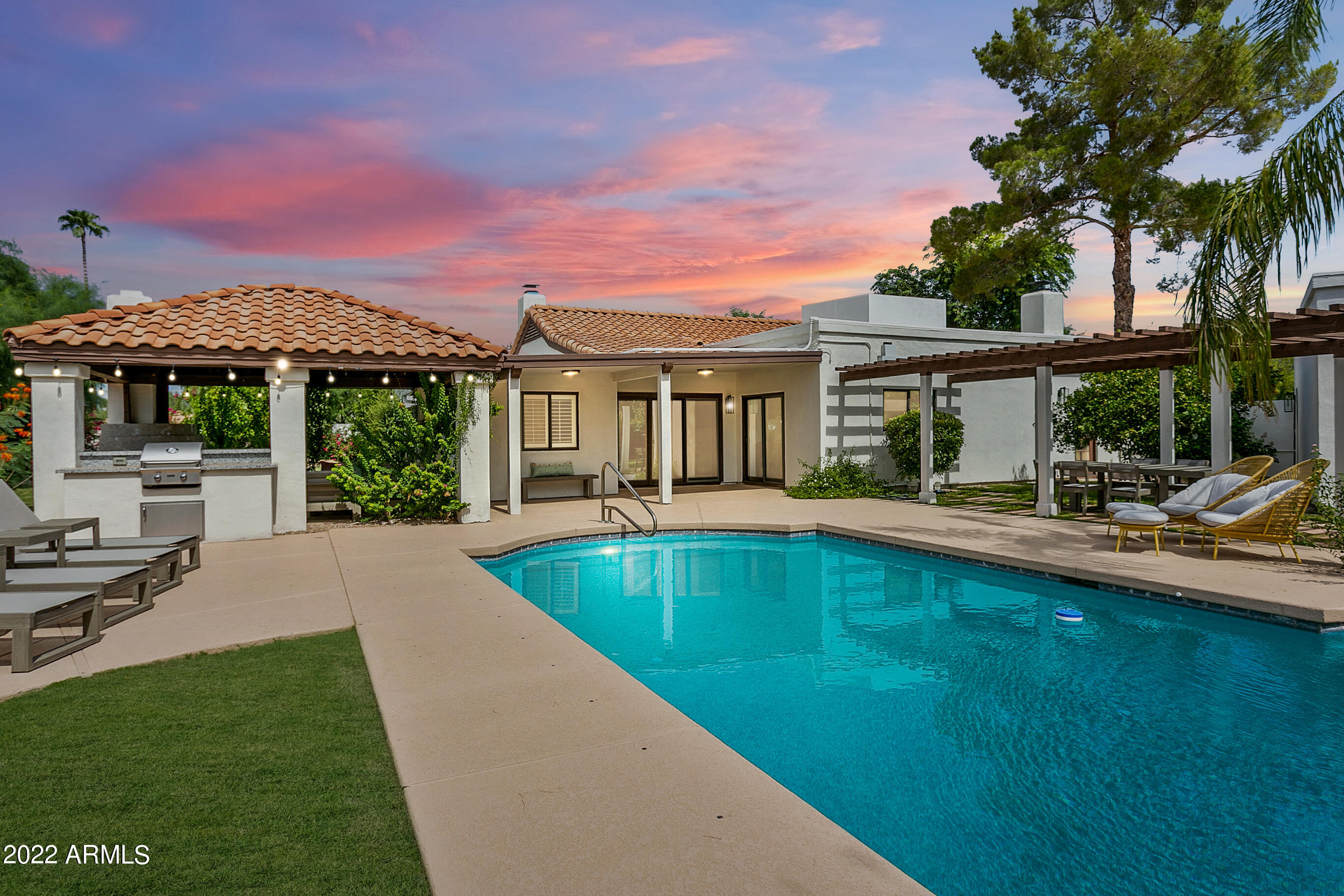 10157 E SAN SALVADOR Drive