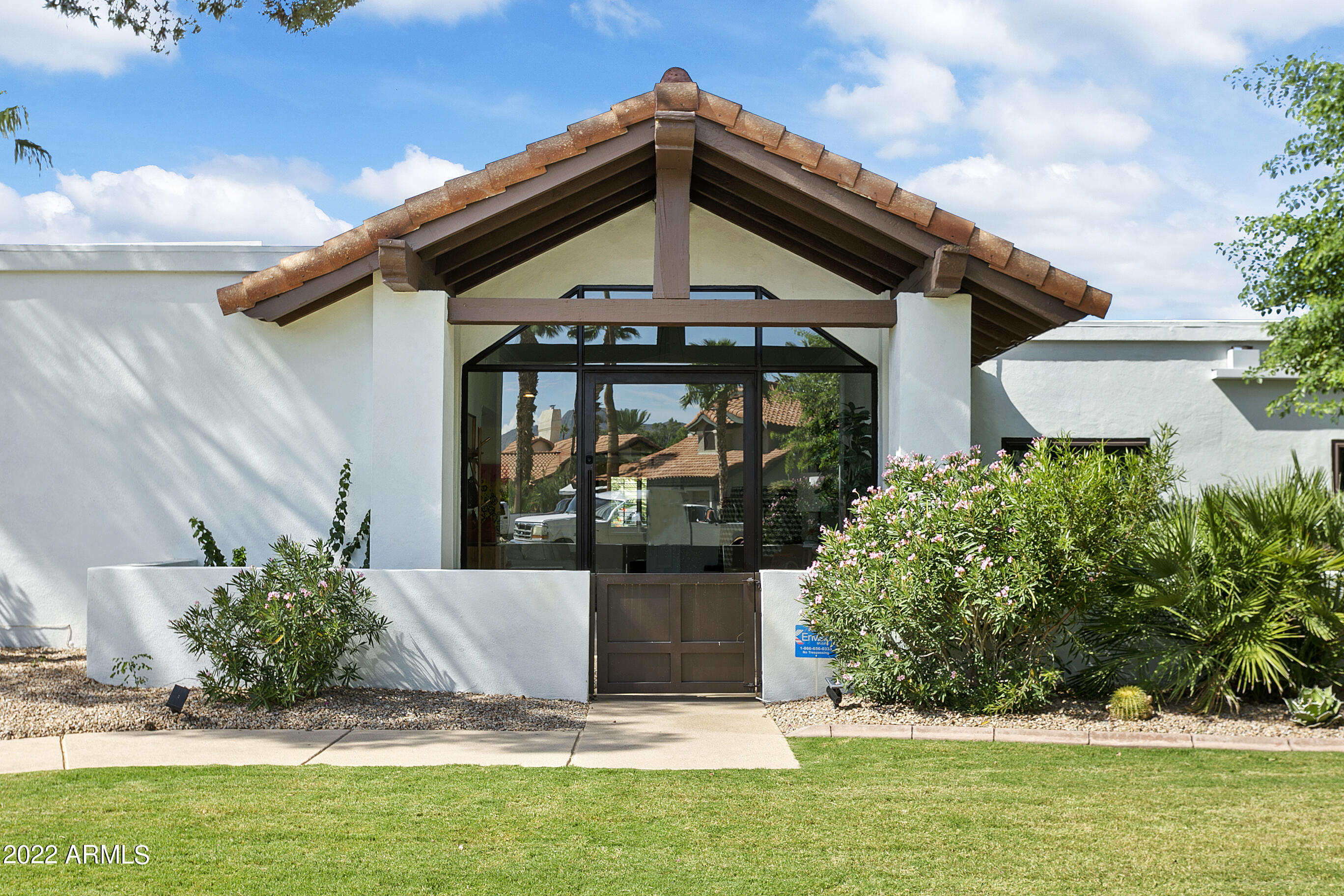 10157 E SAN SALVADOR Drive
