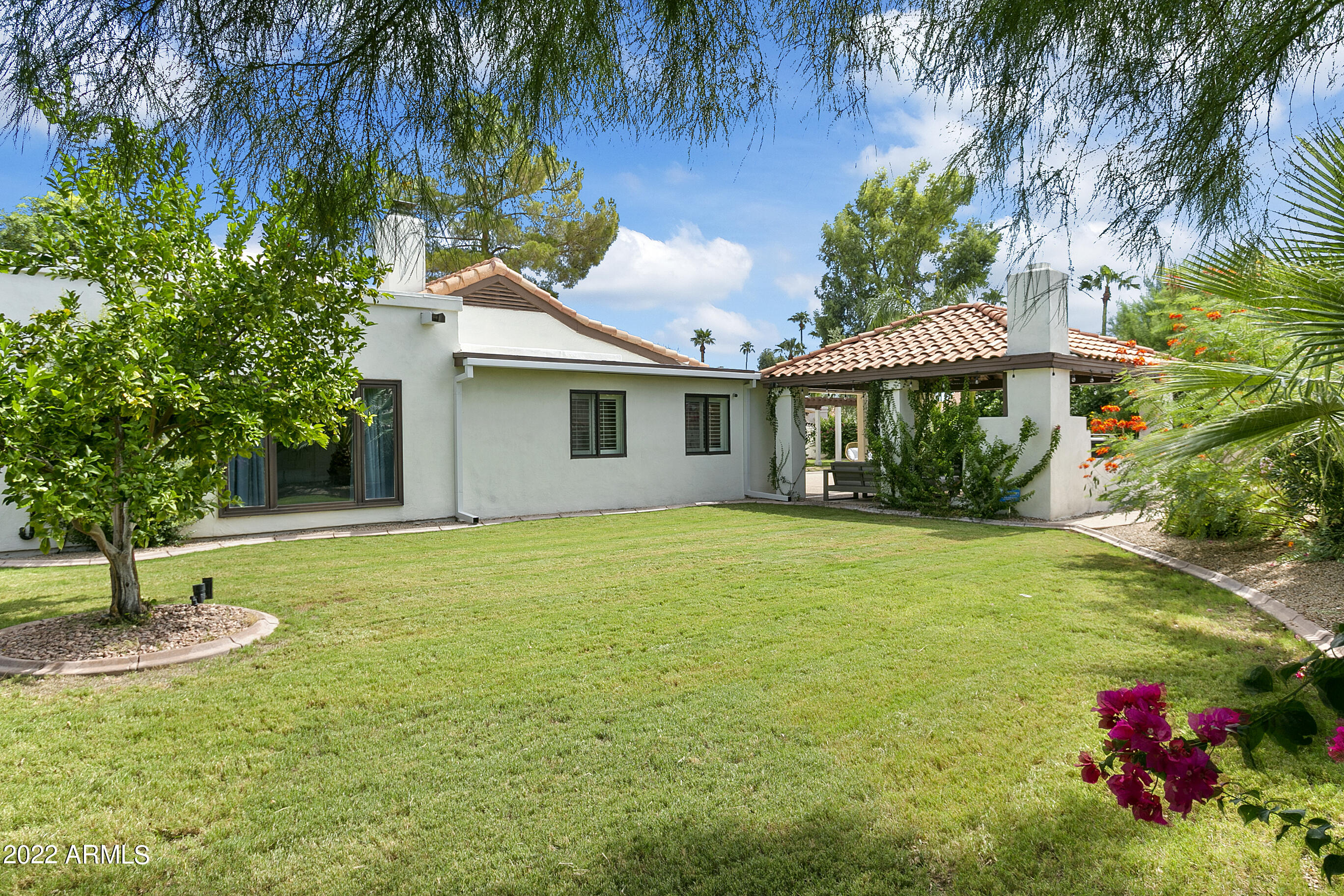 10157 E SAN SALVADOR Drive