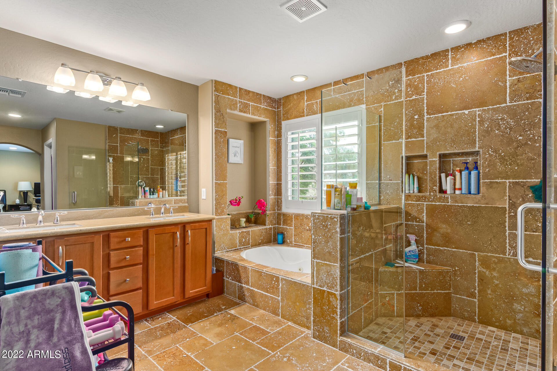 17933 W BROWN Street