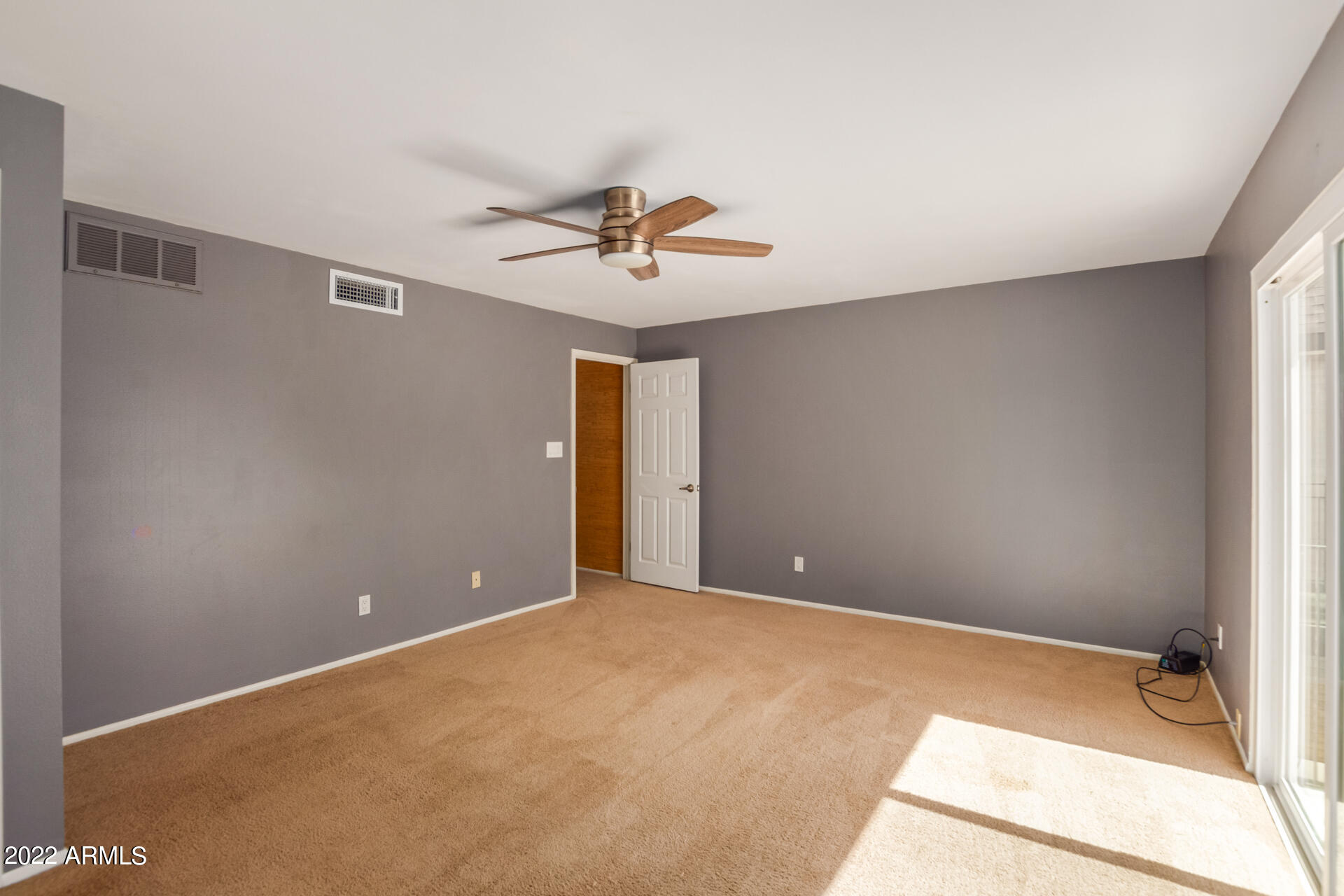 8135 N CENTRAL Avenue # 9