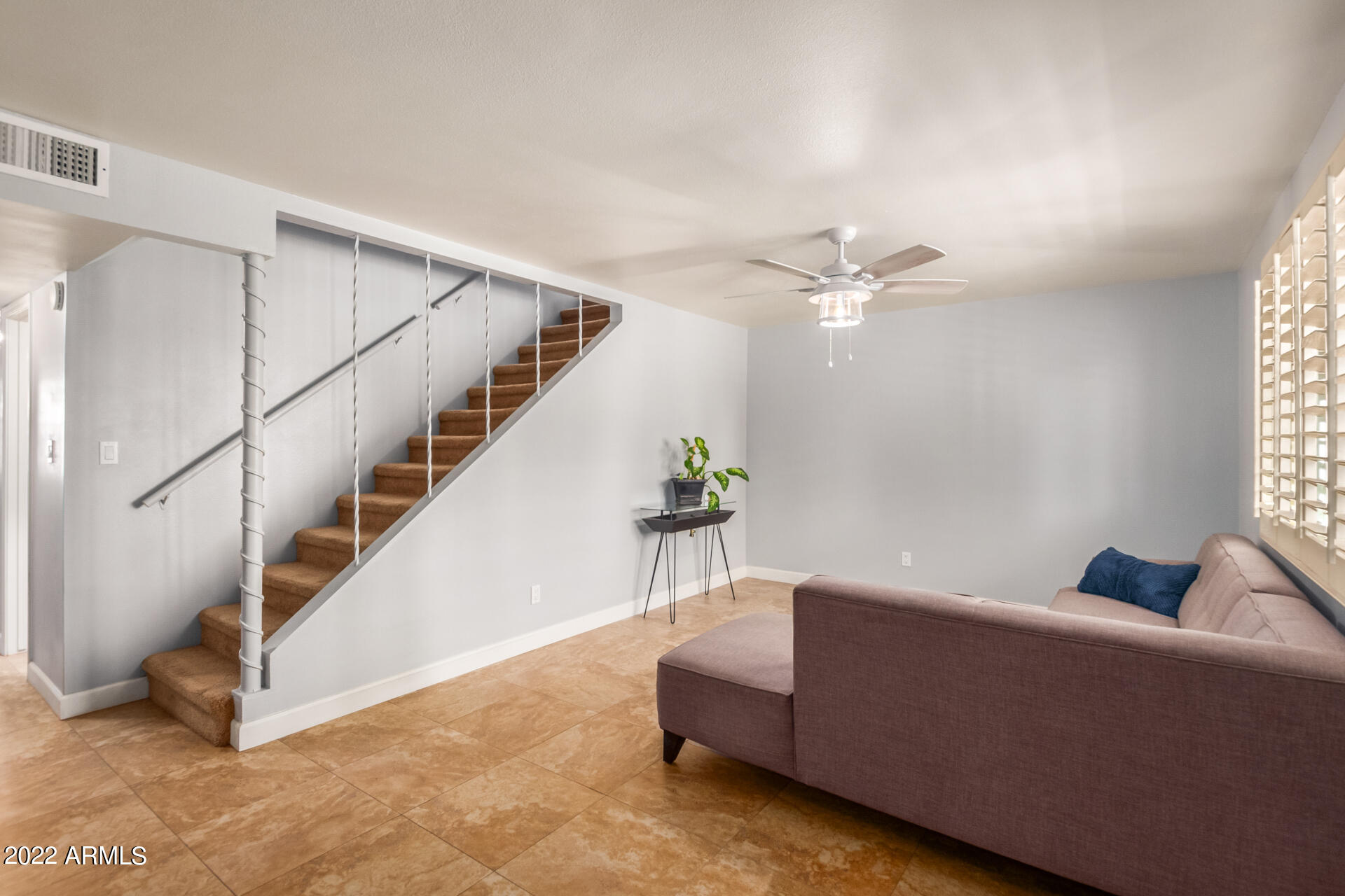 8135 N CENTRAL Avenue # 9